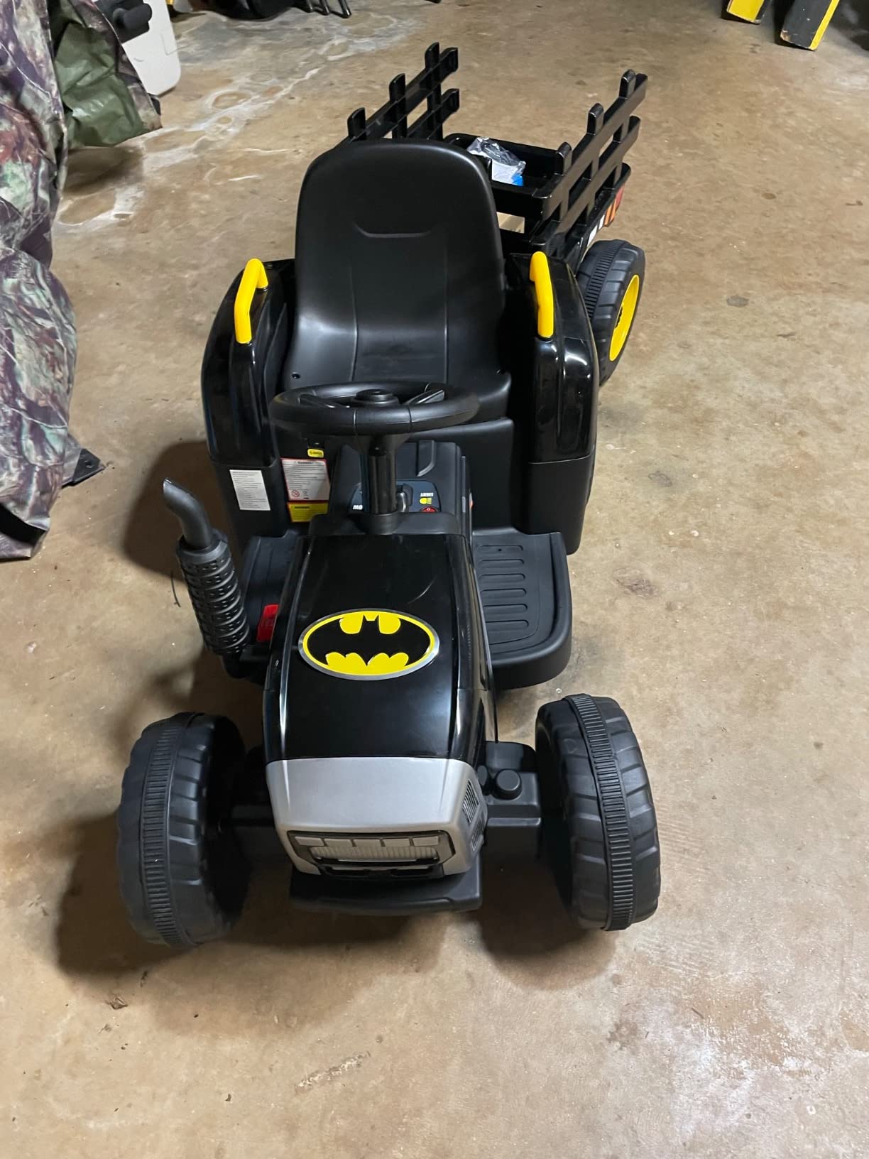 HONEY JOY Ride On Tractor with Trailer, Toddler 3-Gear-Shift Ground Loader, LED Lights, Horn, Music, 12V Battery Powered Electric Toy Tractor with Remote Control (Pink) customer photo 2