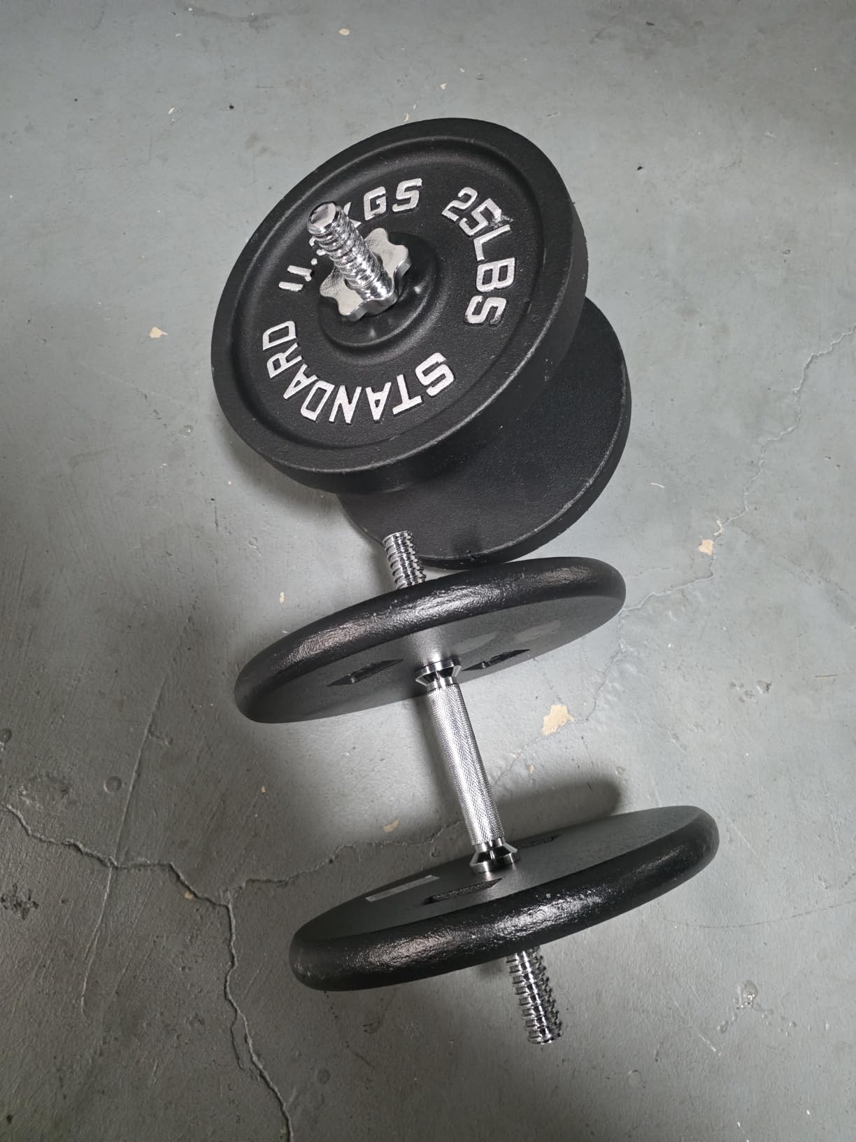JFIT Threaded Dumbbell Handles, Set of 2, with Star Collars, Fits 1” Standard Plates customer photo 1