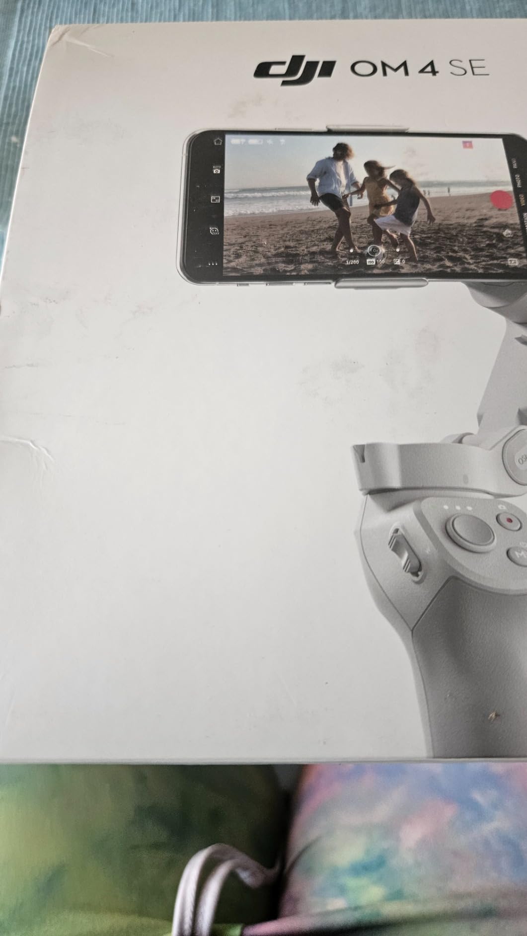 DJI OM 4 SE - 3-Axis Smartphone Gimbal Stabilizer with Tripod, Magnetic Design, Portable and Foldable, ActiveTrack 3.0, Story Mode, Vlogging Stabilizer, YouTube TikTok Video, for Android and iPhone customer photo 1