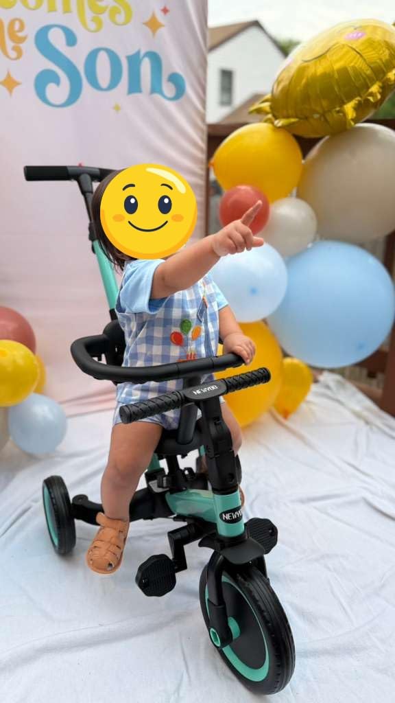 newyoo TR008 5-in-1 Tricycle for Toddlers 1-3, Toddler Bike, Birthday Gift customer photo 1