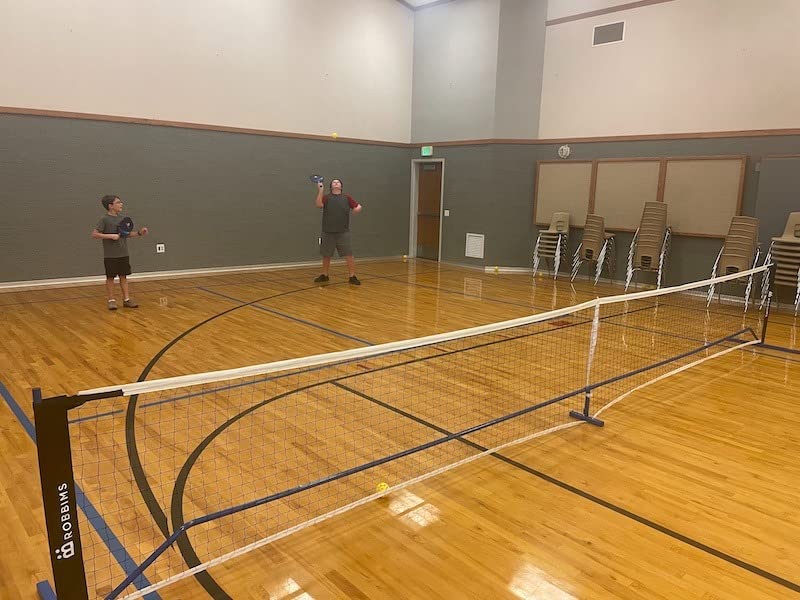 Pickleball Set with Net | 4 USA Pickleball Approved Carbon Fiber Paddles, Portable Regulation Size Net System, 8 Outdoor Balls, Duffle Bag & Carry Bag - ROBBIMS customer photo 2