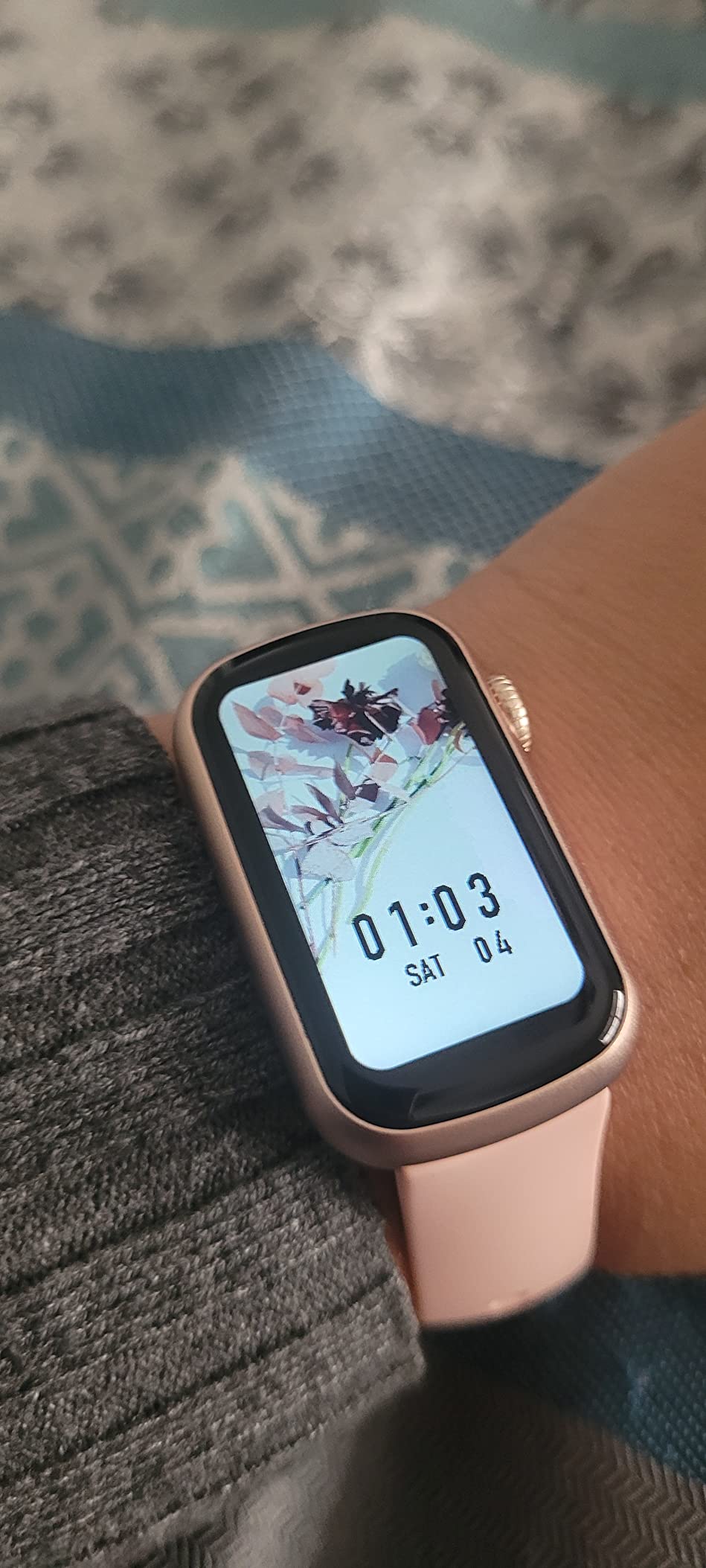 FITVII Slim Fitness Tracker with Blood Oxygen, Blood Pressure, 24/7 Heart Rate and Sleep Tracking, IP68 Waterproof Activity Trackers and Smart Watches with Step Tracker, Pedometer for Women Men customer photo 2