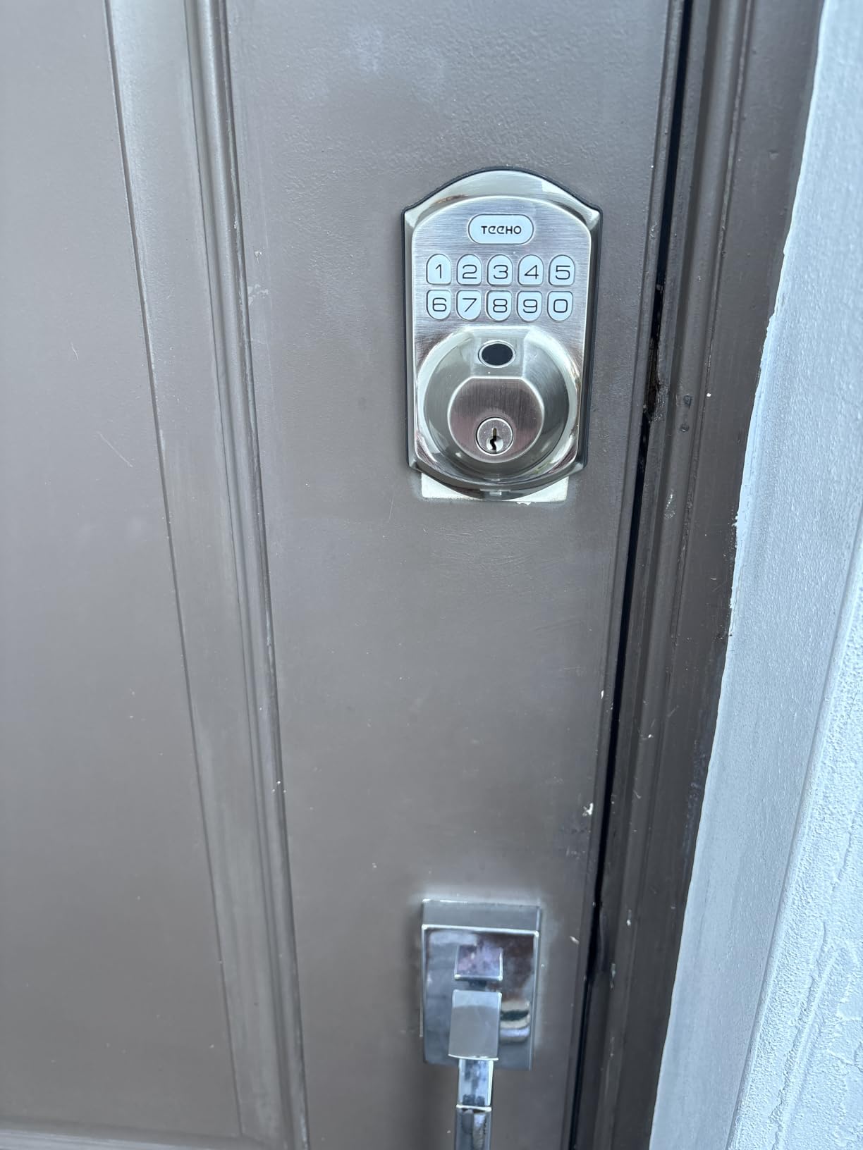 TEEHO TE002 Fingerprint Deadbolt with Keypad for Front Door, Matte Black customer photo 2