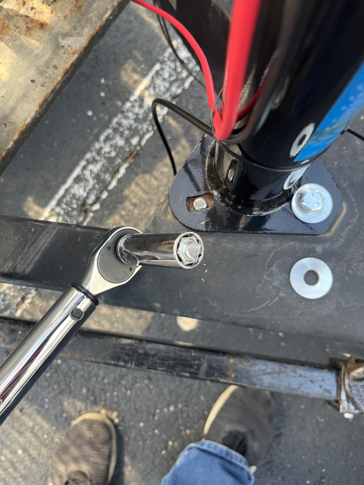 POLESTAR Electric Trailer Jack, 5000lbs Electric Power A-Frame Tongue Jack customer photo 2