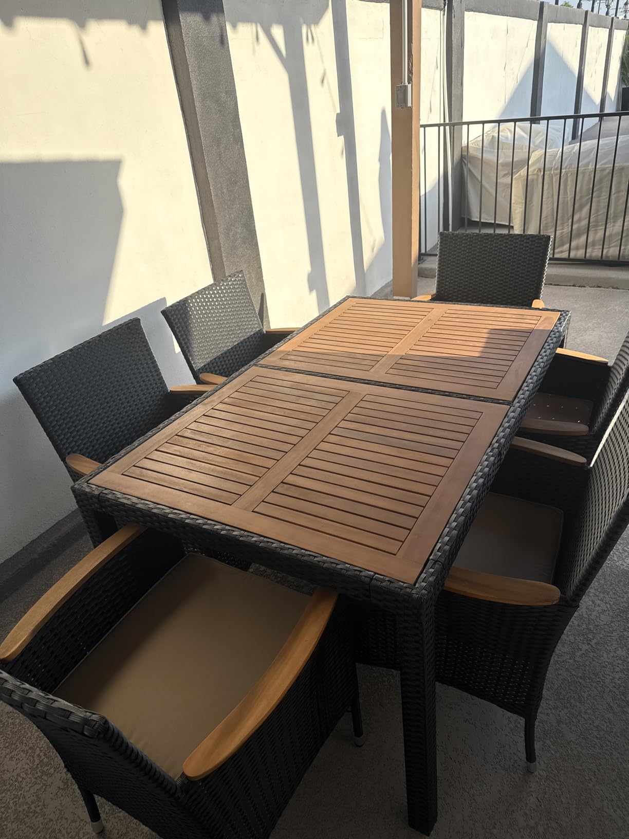 Devoko 7 PCS Acacia Wood Patio Dining Set, Black Rattan customer photo 1