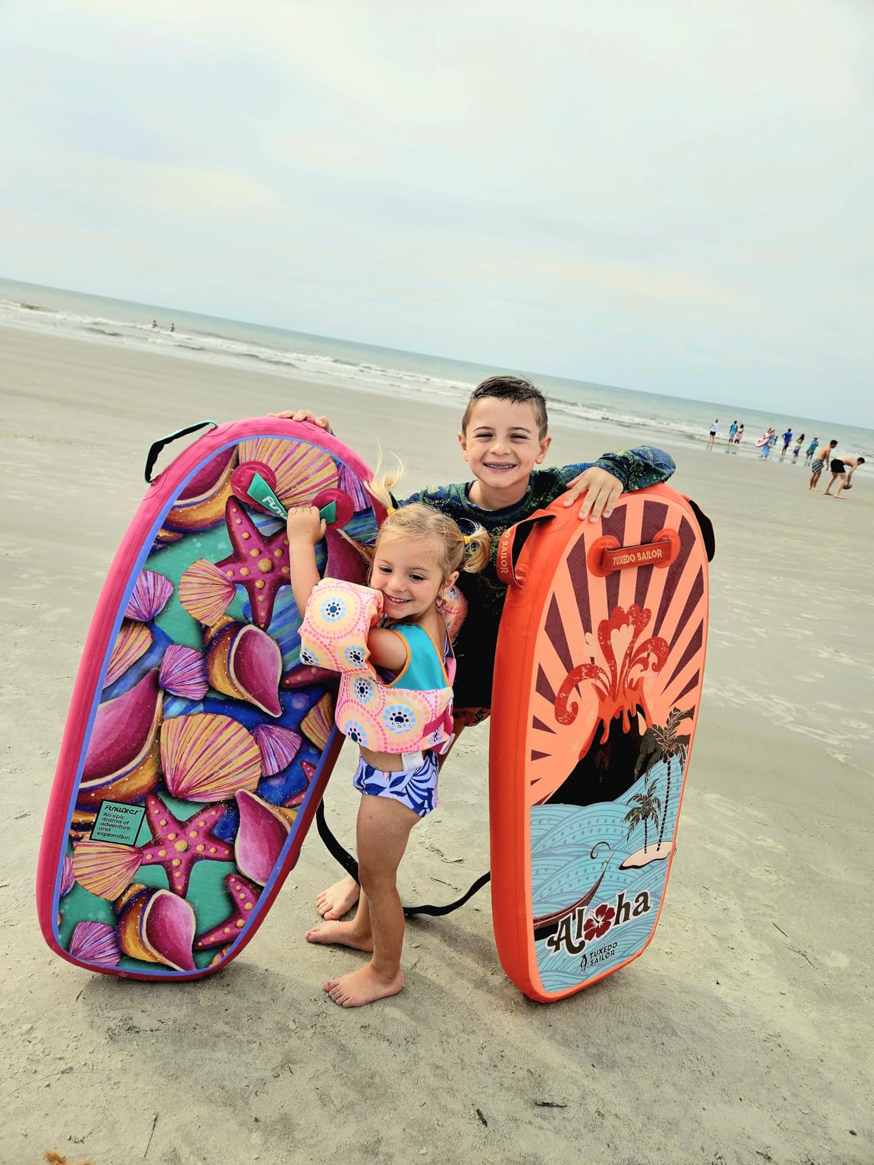FunWater Body Board - Beach Body Board - Ultra Lightweight PVC Core Body Board for Beach and Pool, with Wrap Wrist Straps, Foldable, Perfect Surf for Teens and Adults customer photo 1