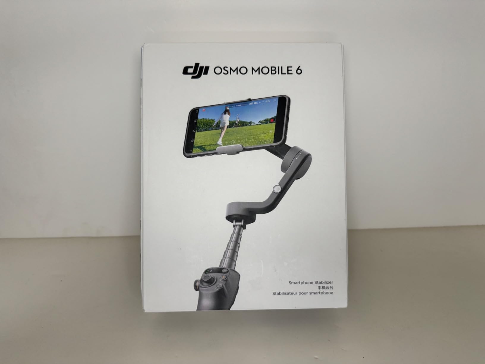DJI Osmo Mobile 6 Gimbal Stabilizer for Smartphones, 3-Axis Phone Gimbal, Built-In Extension Rod, Object Tracking, Portable and Foldable, Vlogging Stabilizer, YouTube TikTok, Slate Gray customer photo 1