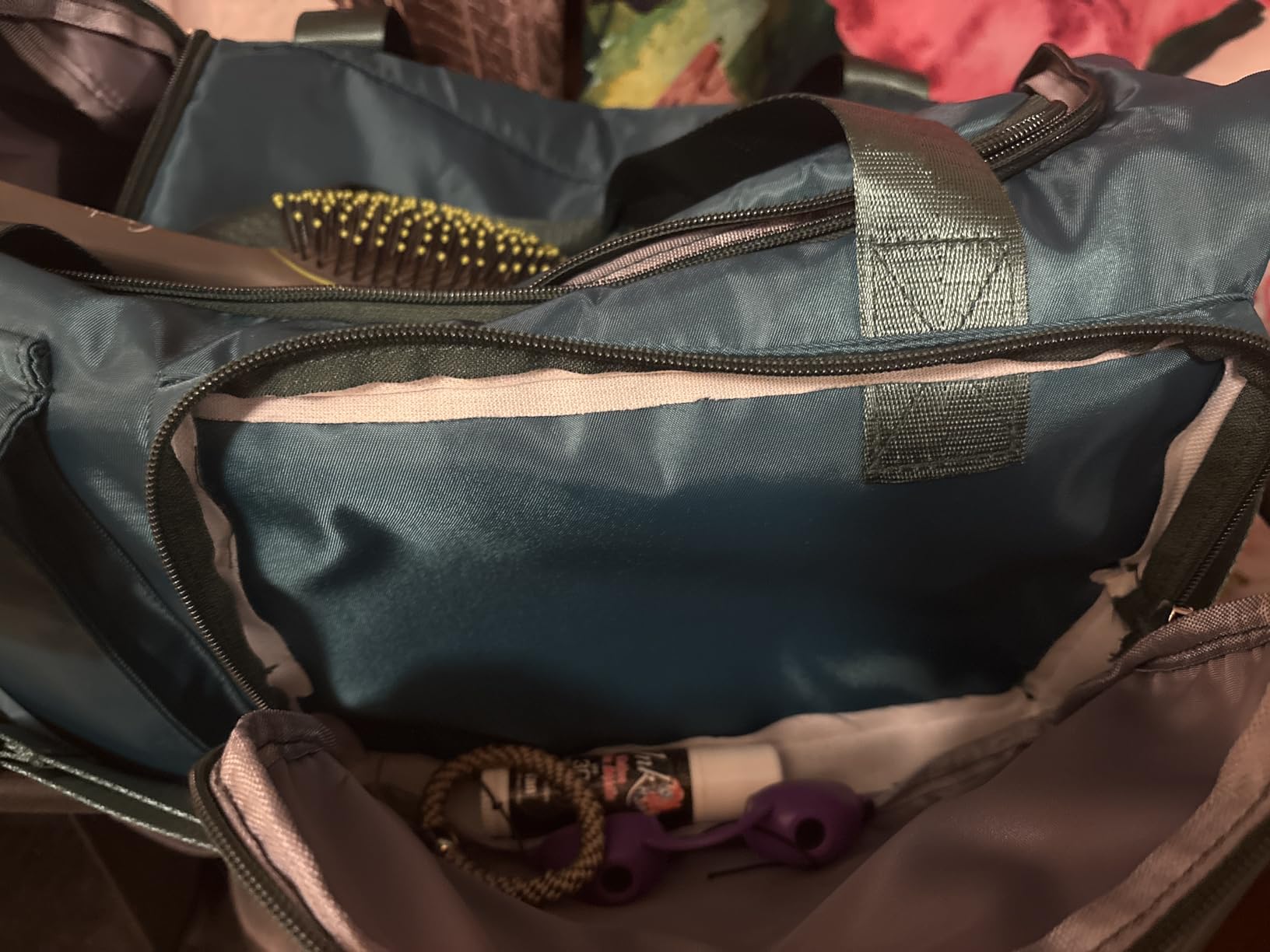 FIORETTO Women's Gym Duffle Bag with Shoes Compartment, 30L Capacity, Ideal for Travel, Gym, Sports, Duffel, Weekender customer photo 1