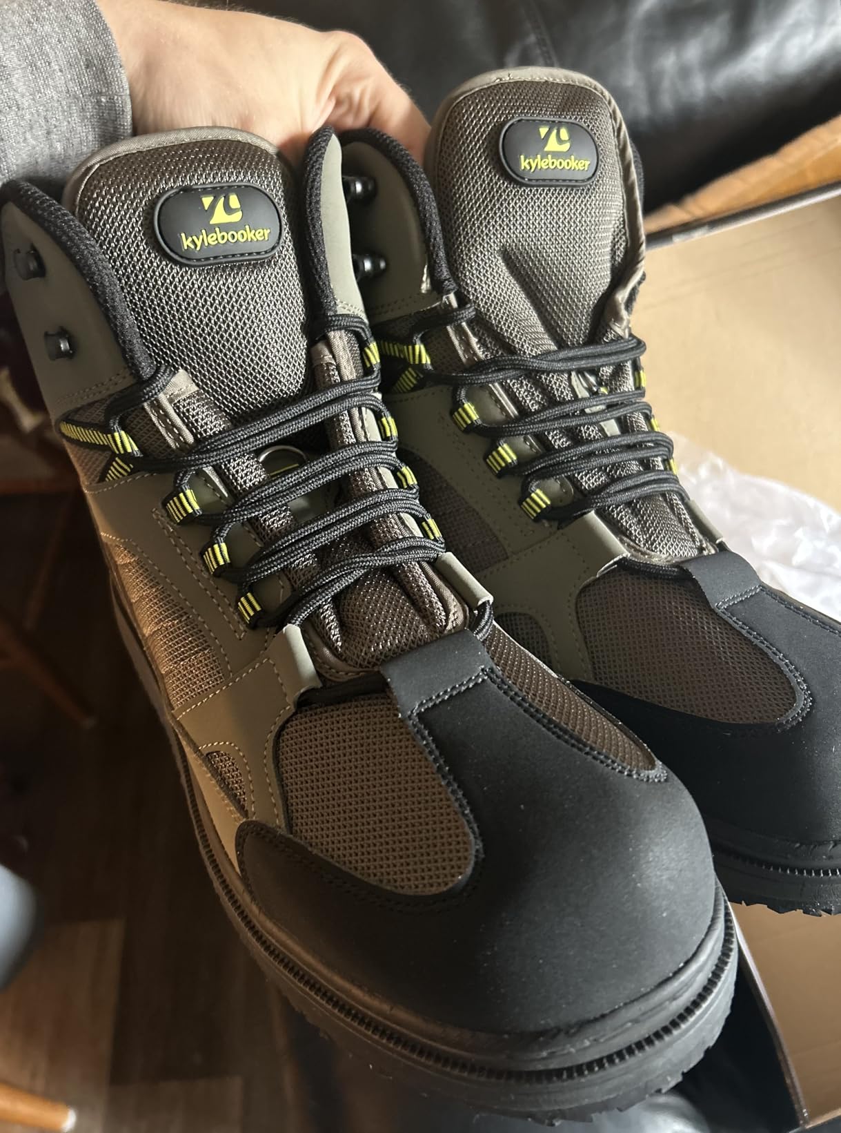 Kylebooker Men's Fishing Wading Boots Lightweight Anti-Slip Waders Shoes for Fly Fishing customer photo 1
