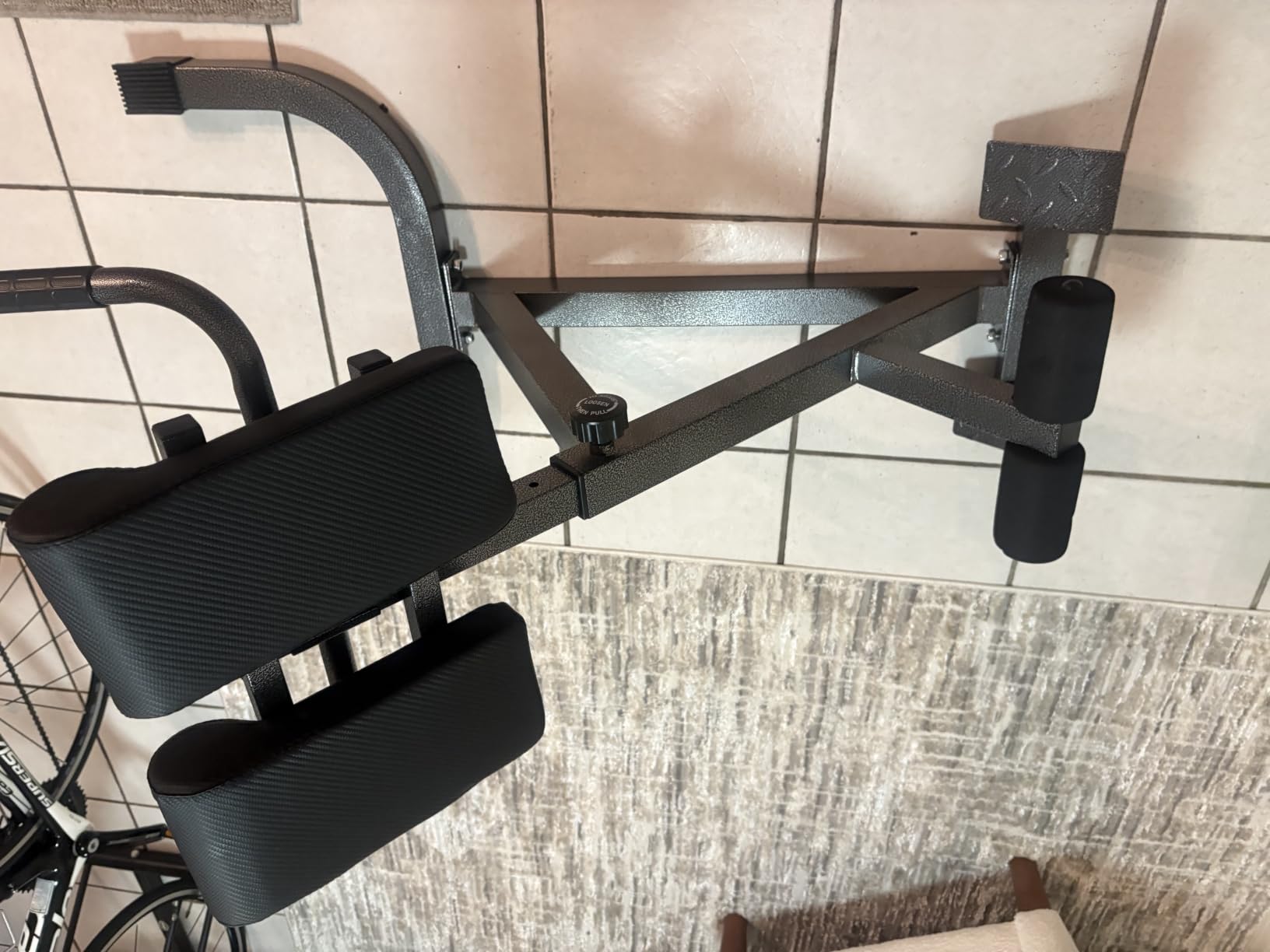 Roman Chair Back Extender - Angle & Height Dual Adjustable Hyperextension Bench for Home Gym - Adjustable Back Exercise Machine Fitness Equipment customer photo 2