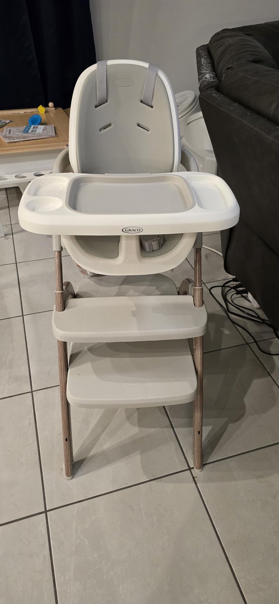Graco EveryStep Slim 6-in-1 Convertible Highchair, Misty customer photo 1