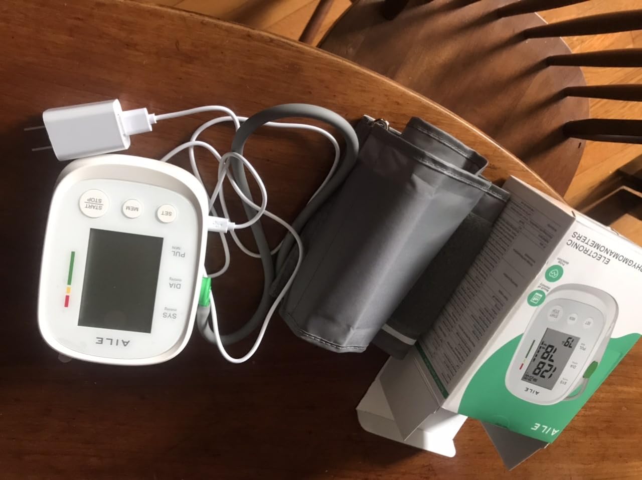 AILE FDA Cleared Blood Pressure Monitor - Home Monitoring 2x99 Memory Track customer photo 2