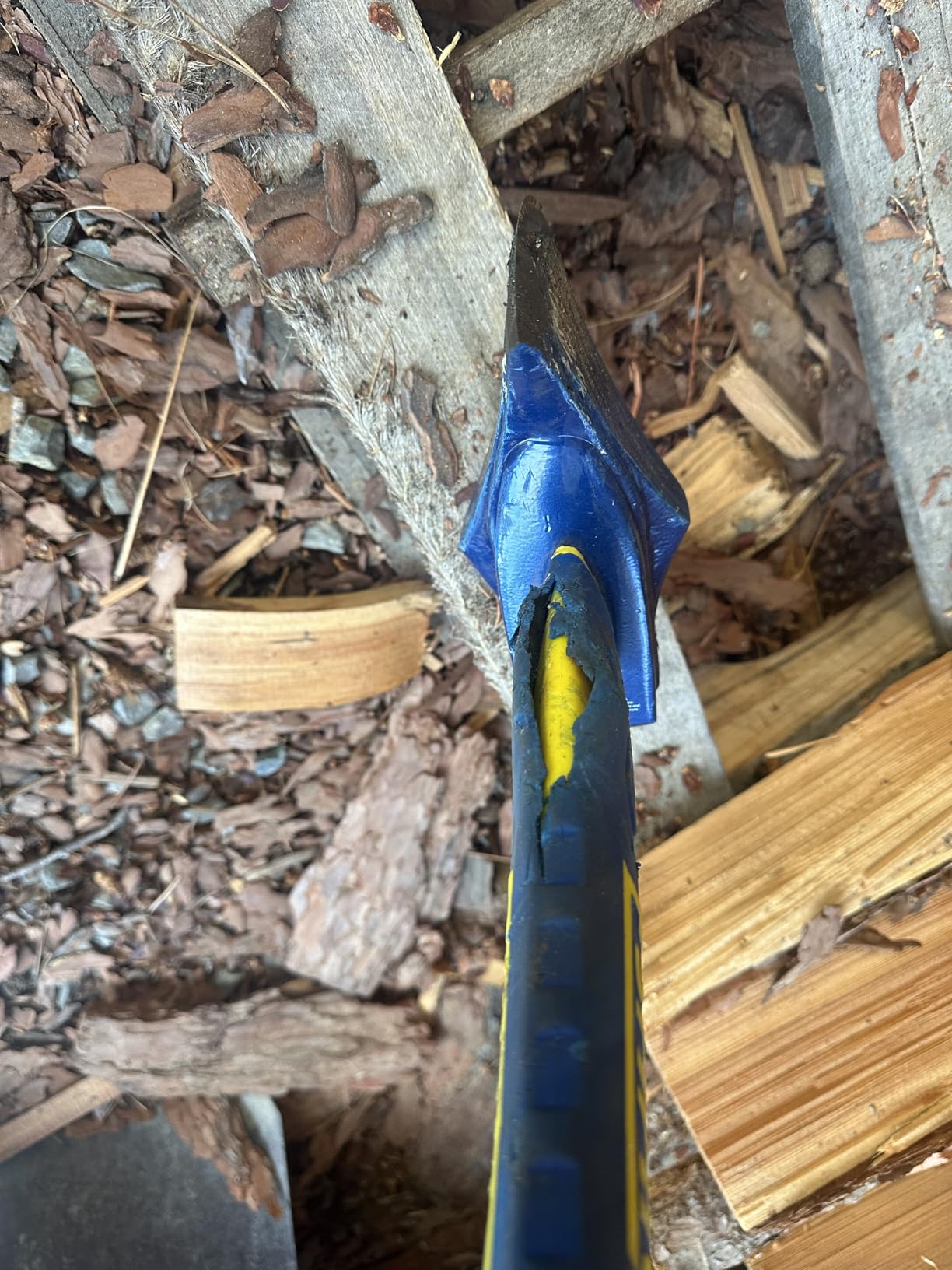 Estwing 8 lb Wood Splitting Maul with 36-Inch Fiberglass Handle - Forged Head Hardened to 50–55 HRC, Heavy-Duty Log Splitter, Model #62374 customer photo 1