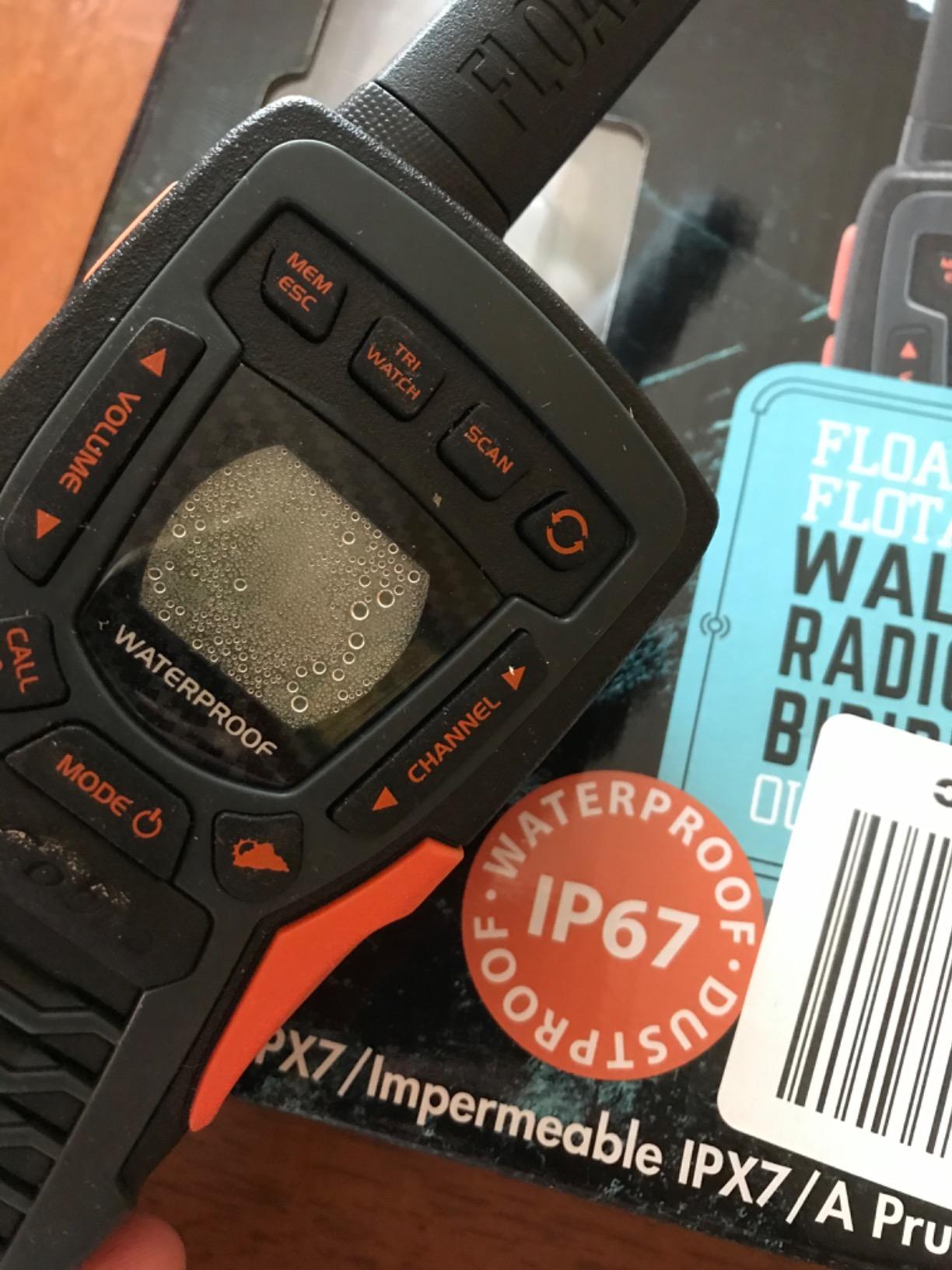 Cobra ACXT1035R FLT Waterproof Walkie Talkies, Rechargeable, Floats customer photo 1