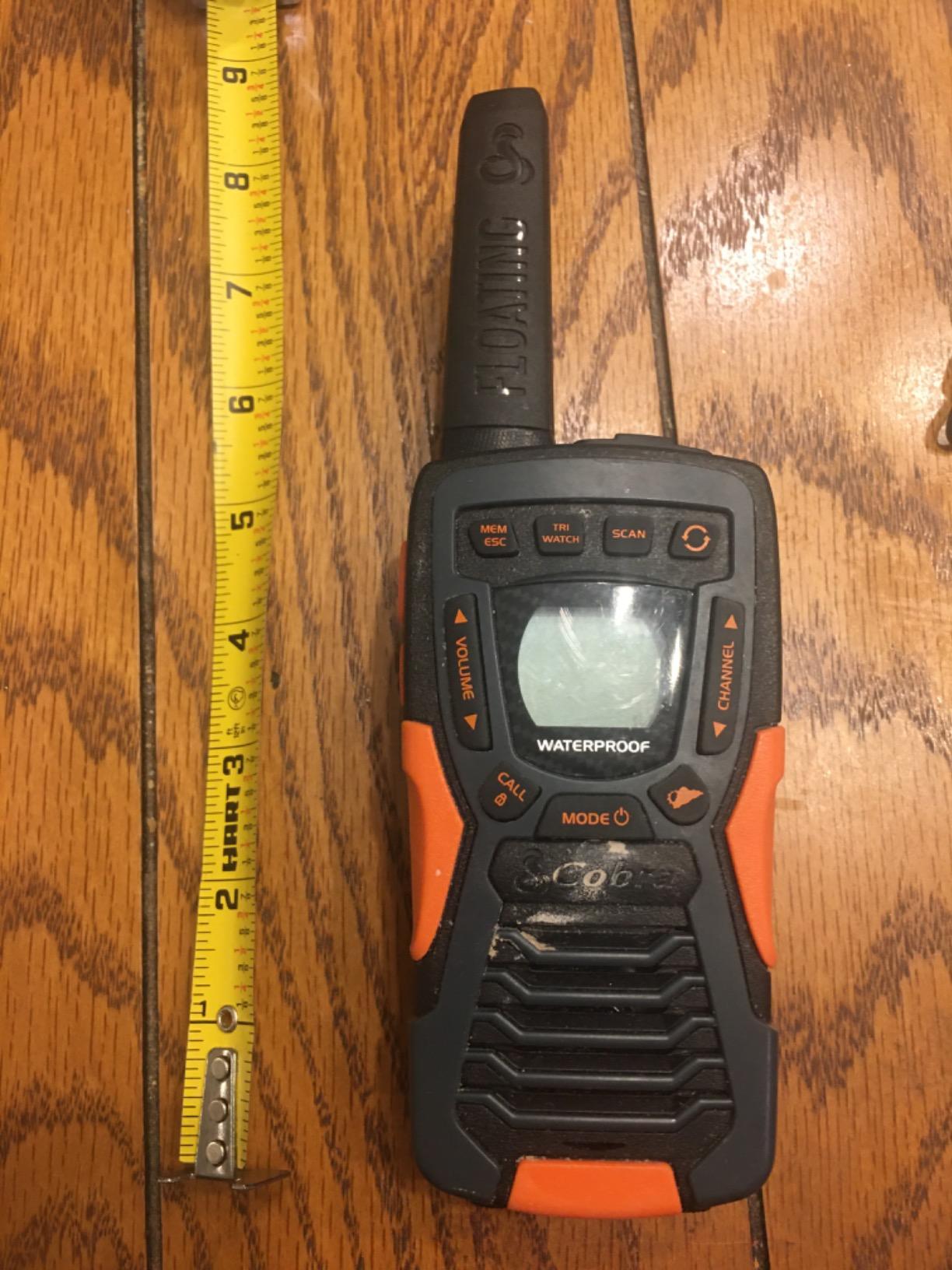 Cobra ACXT1035R FLT Waterproof Walkie Talkies, Rechargeable, Floats customer photo 2