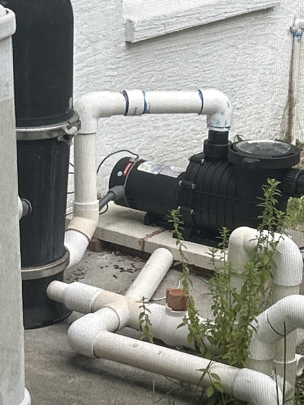 VIVOHOME 2.5HP Dual Voltage Pool Pump for In/Above Ground Pools customer photo 1