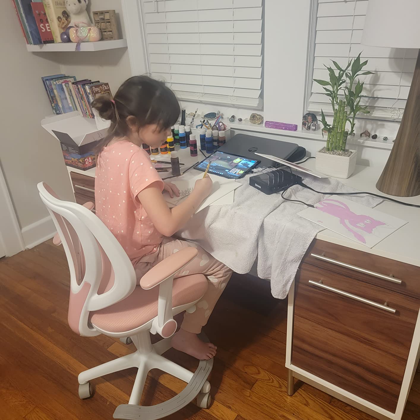 HOMEFUN Kids Desk Chair with Armrest and Footrest customer photo 2