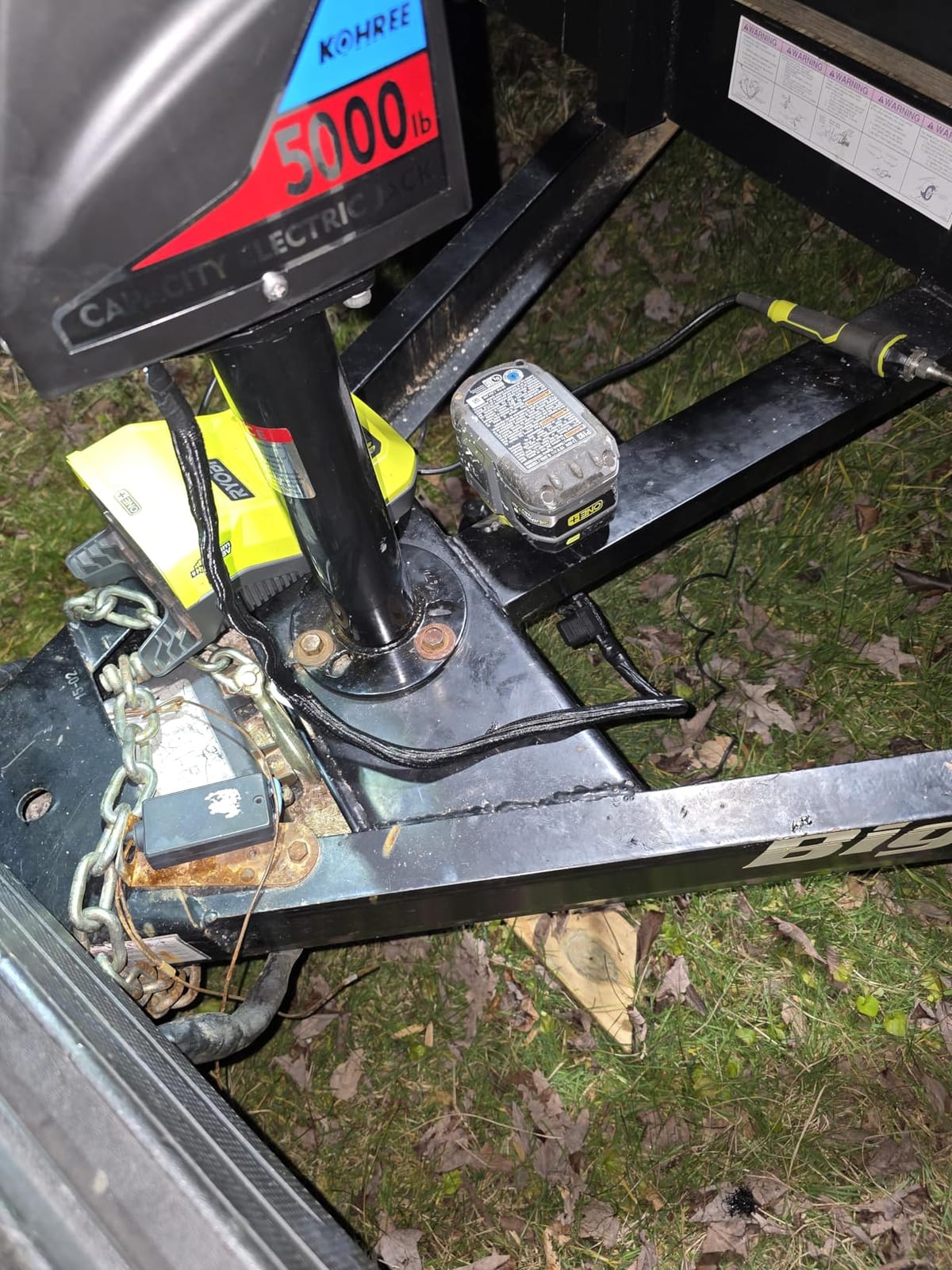 Kohree Electric Trailer Jack 5000lbs with Wiring, Heavy Duty A-Frame customer photo 2