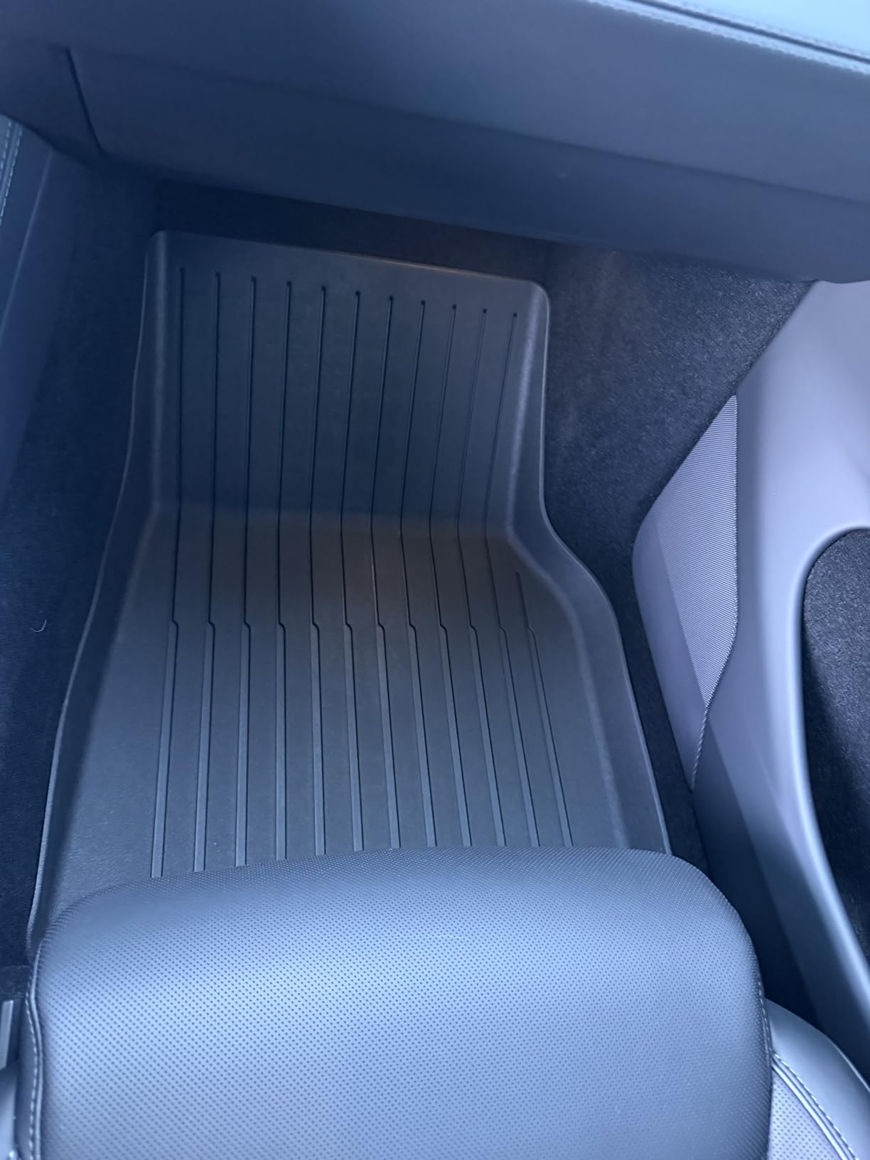 SUPER LINER Tesla Model 3 Floor Mats 2025 2026 2024 All-Weather 8-Pcs Set customer photo 2