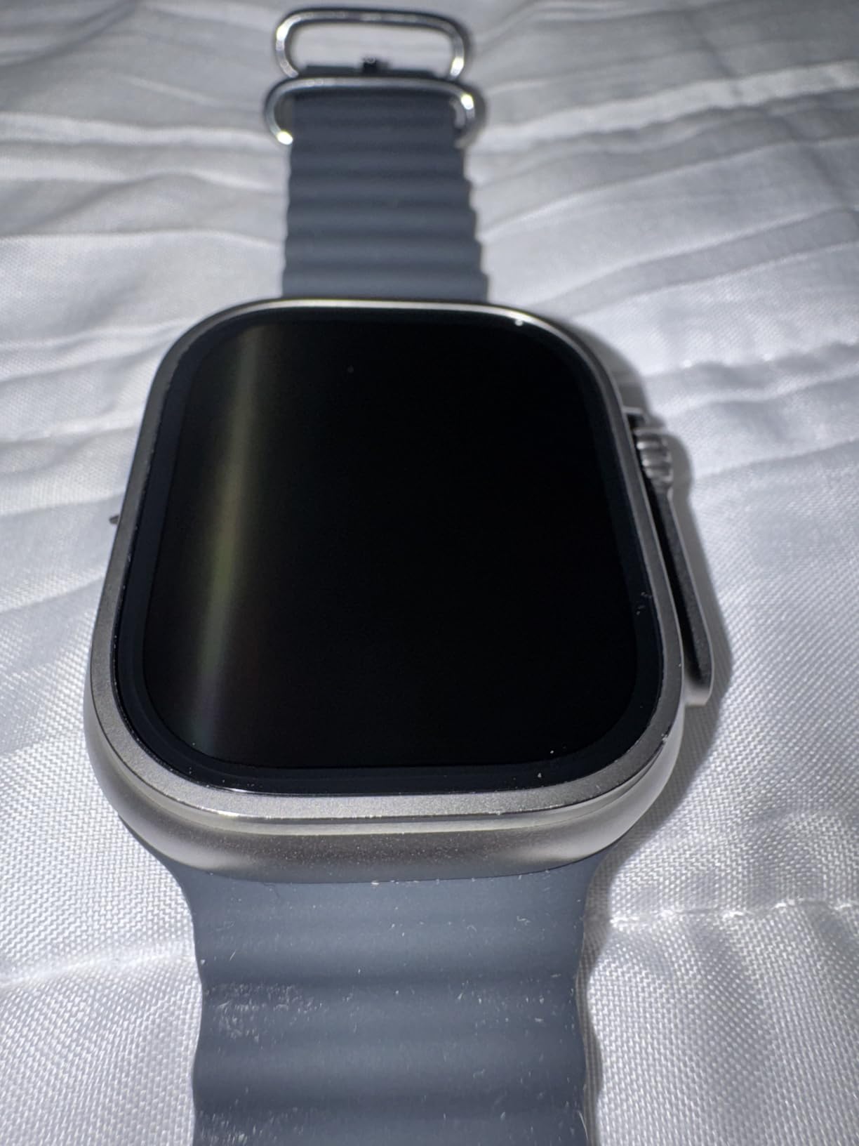 Apple Watch Ultra [GPS + Cellular 49mm] Titanium Case with Midnight Ocean Band, One Size (Renewed) customer photo 2