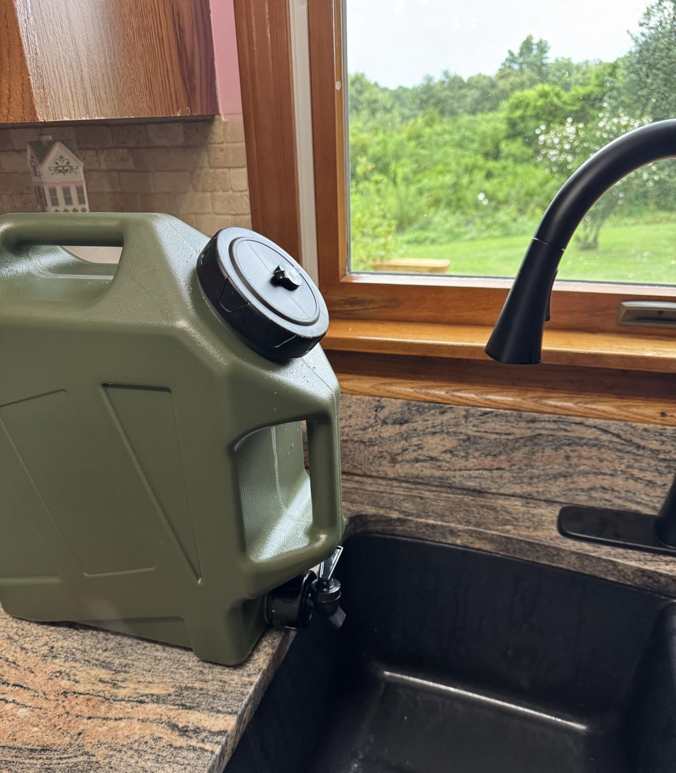 COOZMENT 3.2 Gallon/5 Gallon Water Containers with Spigot, BPA Free Water Jug, Military Green Water Tank, Multifunction Water Storage Containers for Camping Outdoor Hiking,Emergency Storage customer photo 1
