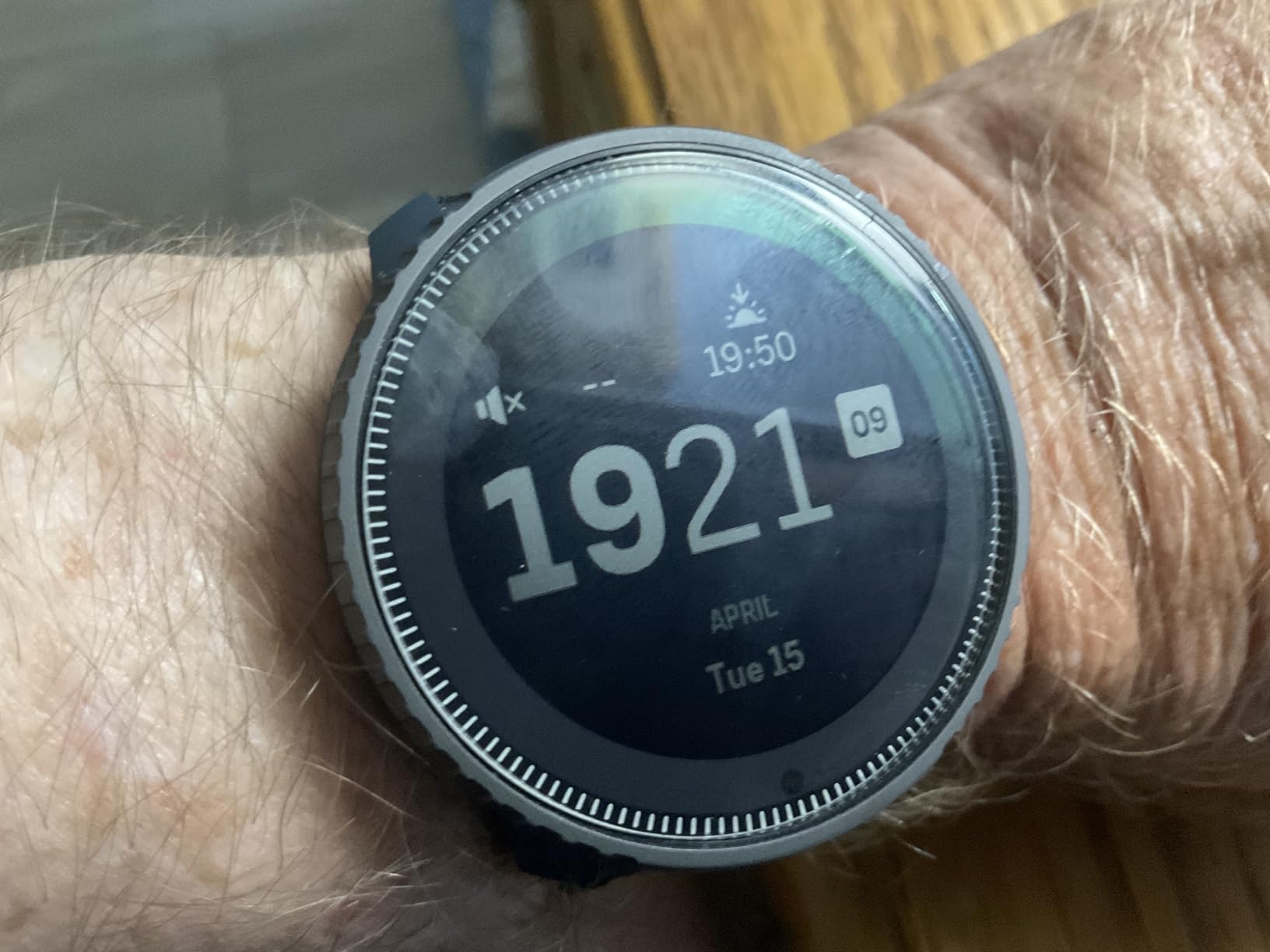 SUUNTO Vertical GPS Sports Watch, Solar Charging 95+ Sports, Sand Ti customer photo 2