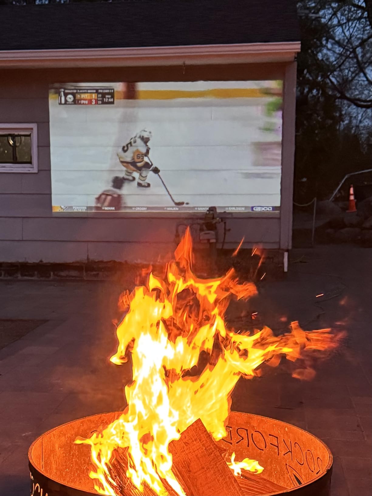 NEBULA Mars 3 Outdoor Portable Projector, 5H Battery customer photo 2