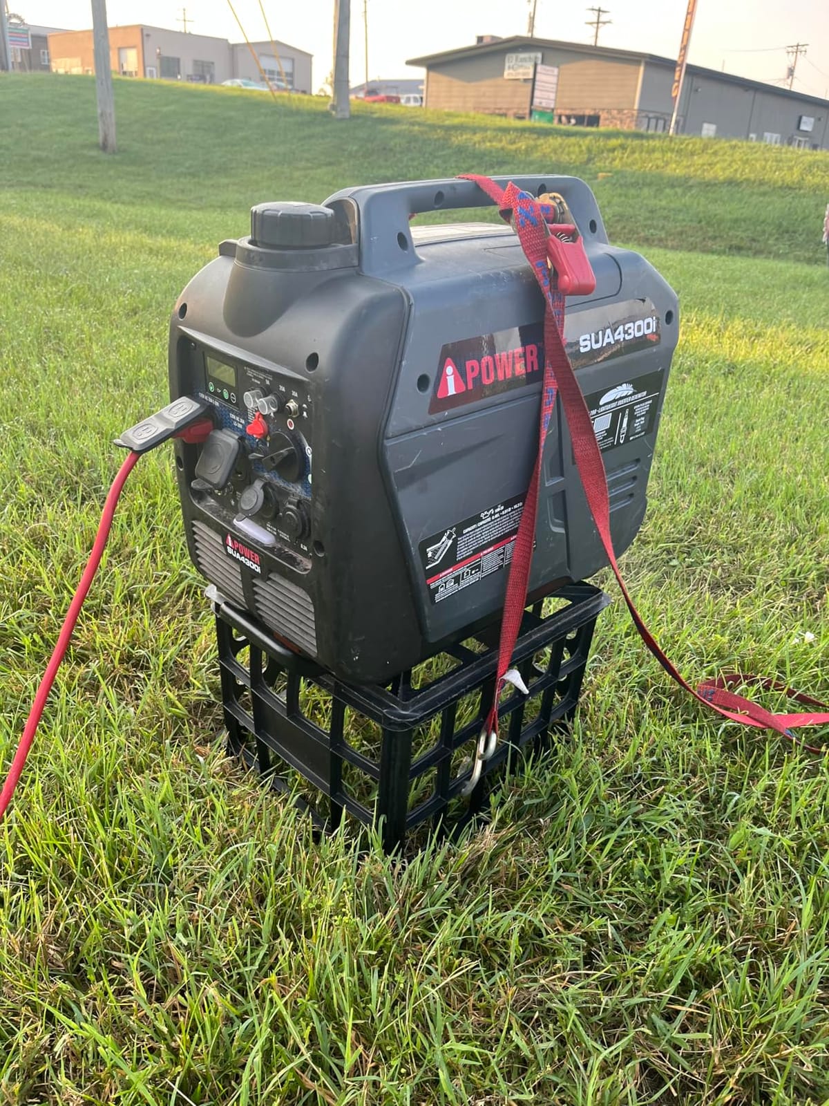 A-iPower 4300W Gas Propane Inverter Generator, Lightweight, Fuel Sense customer photo 2