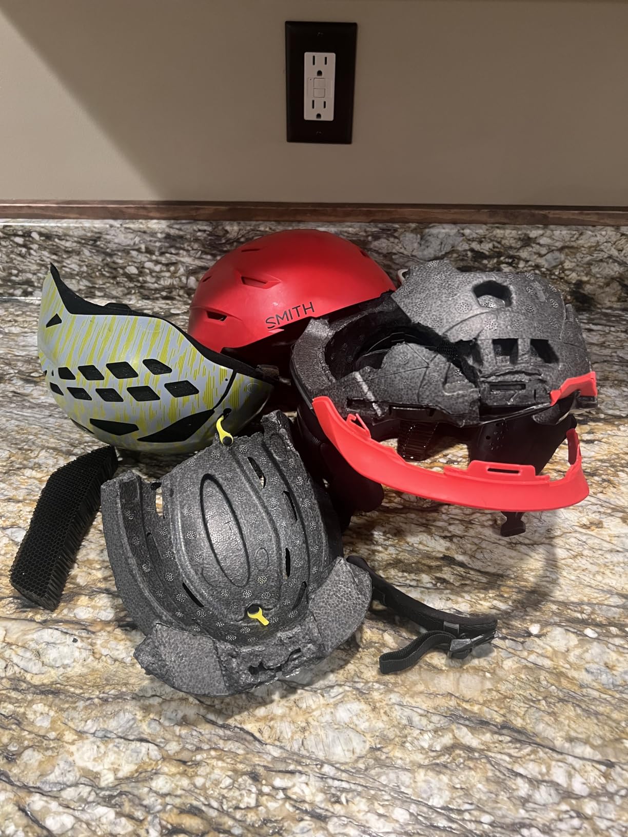 Smith Level Helmet for Men | Adult Snowsports Helmet with MIPS Technology + Zonal Koroyd Coverage. Lightweight Protection for Skiing & Snowboarding customer photo 2