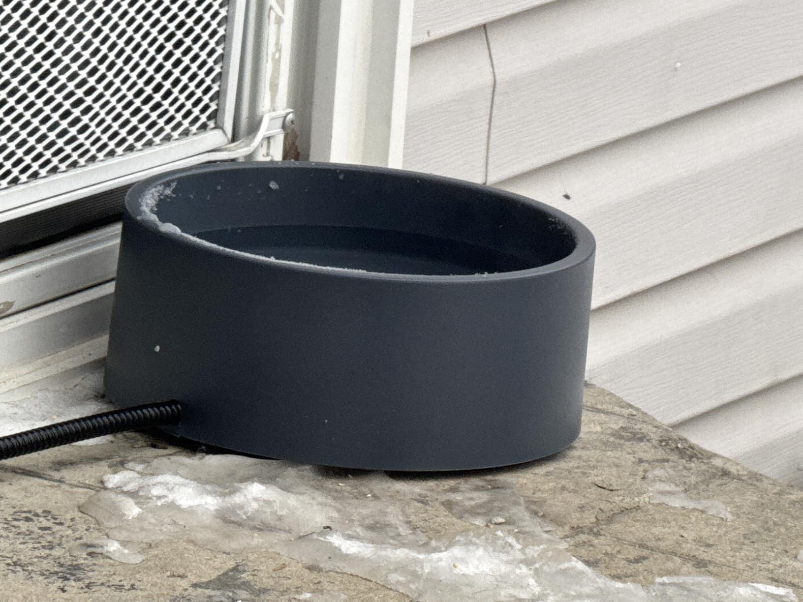 Large Heated Water Bowl, Outdoor Heated Dog Bowl with Chew Resistant Power Cord, Thermal Bowl Provide Drinkable Water in Winter, Heated Pet Bowl for Cat Rabbit Chicken Duck Squirrel 0.85 Gal customer photo 2