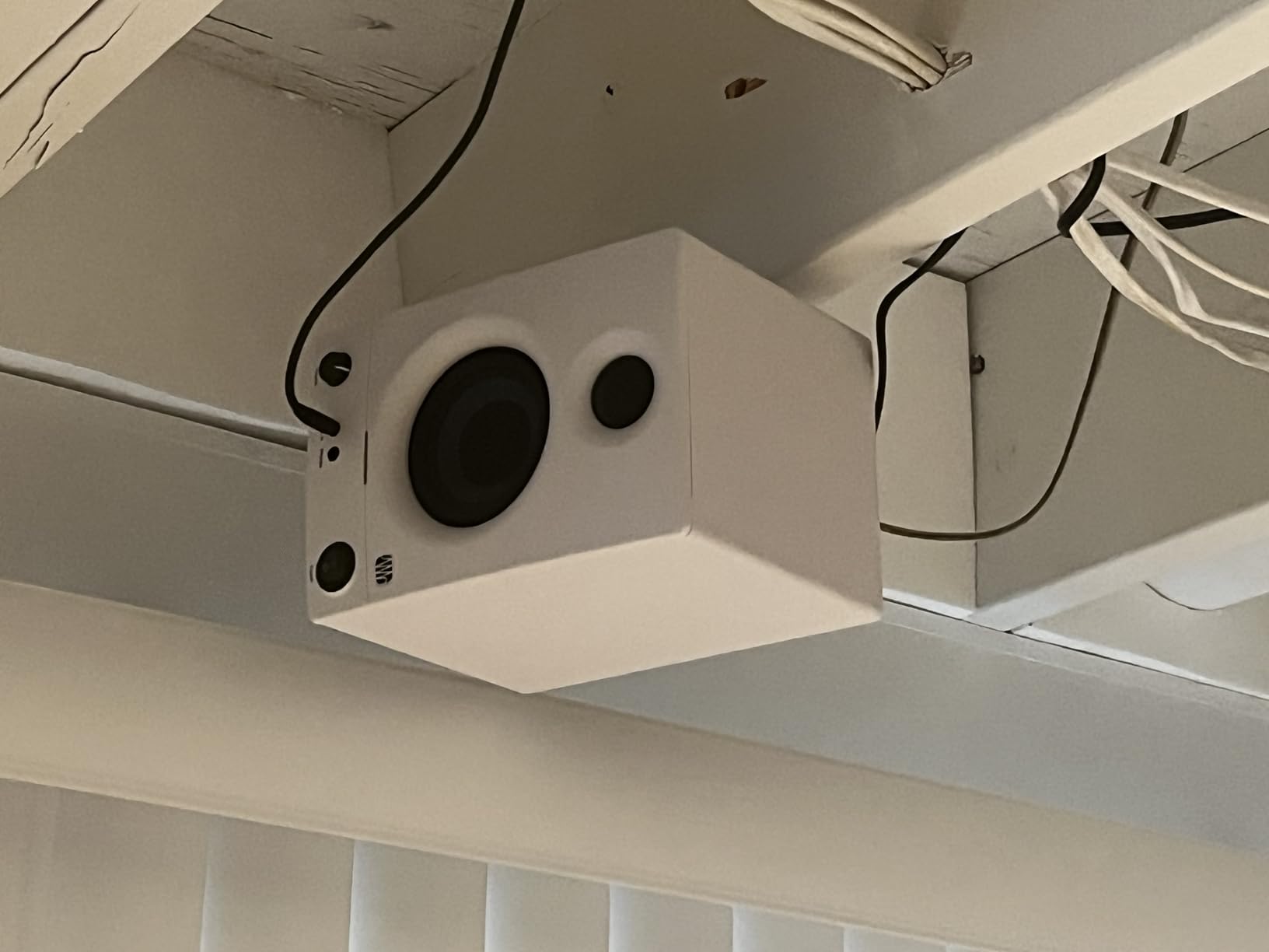 PreSonus Eris 3.5 Powered Studio Monitors, Pair — 3.5” Active Near customer photo 1