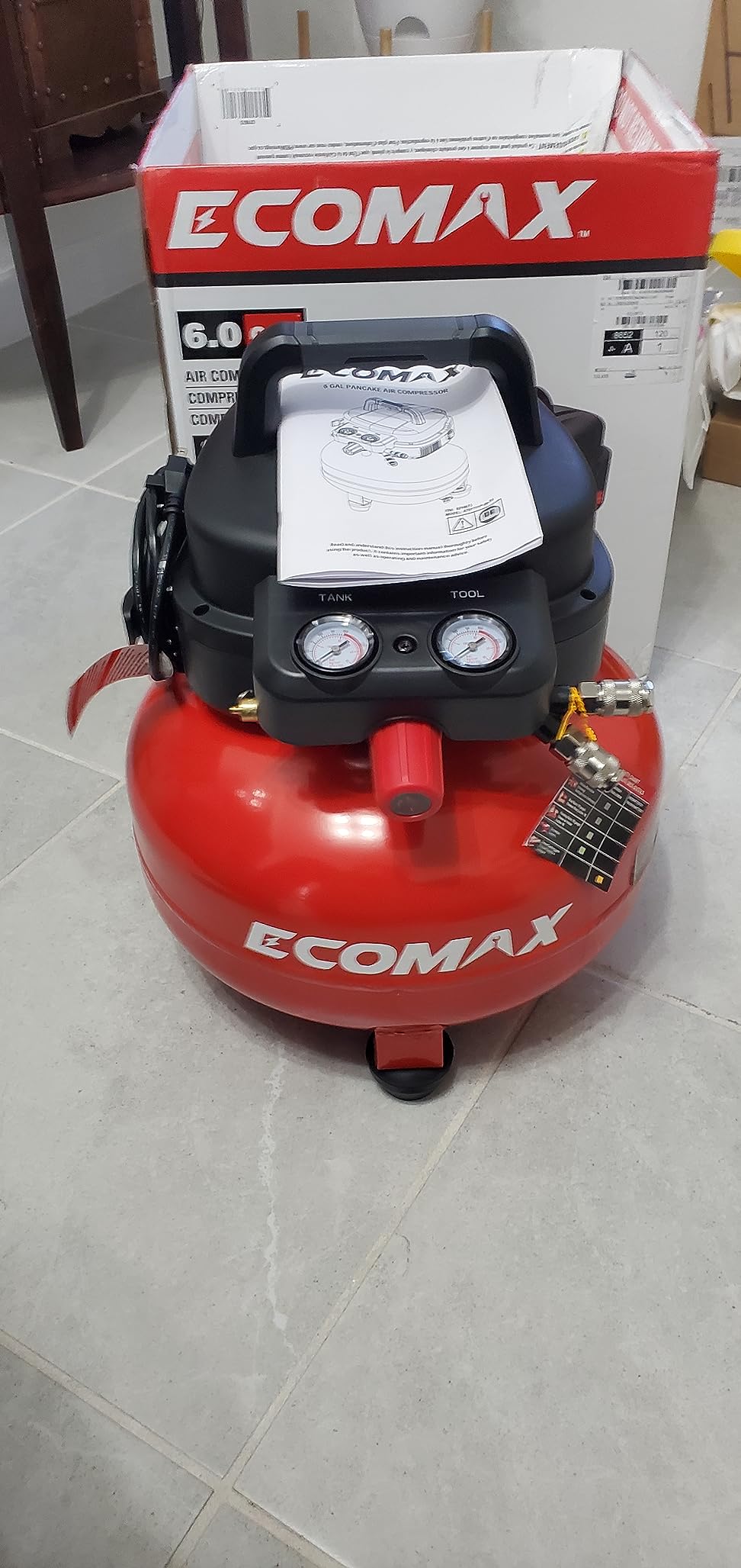 ECOMAX Pancake Air Compressor MAX 150 PSI, 2.6 CFM @90 PSI, Oil-Free customer photo 2