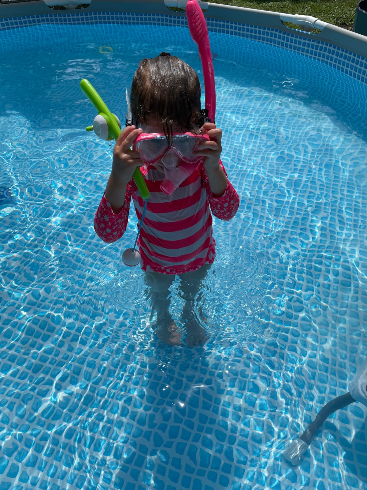 UPhitnis Kids Dry Top Snorkel Set, Diving Mask Snorkeling Gear for Age 4-14 customer photo 1