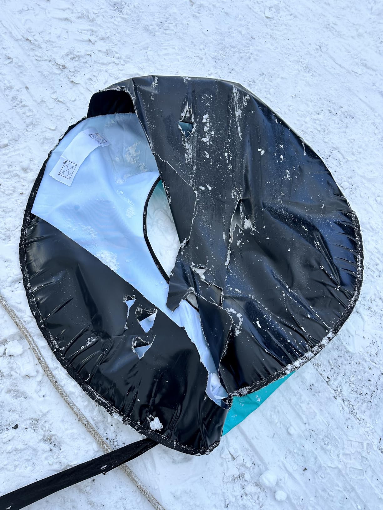 Meagoo Snow Tubes for Sledding Heavy Duty, Inflatable 40