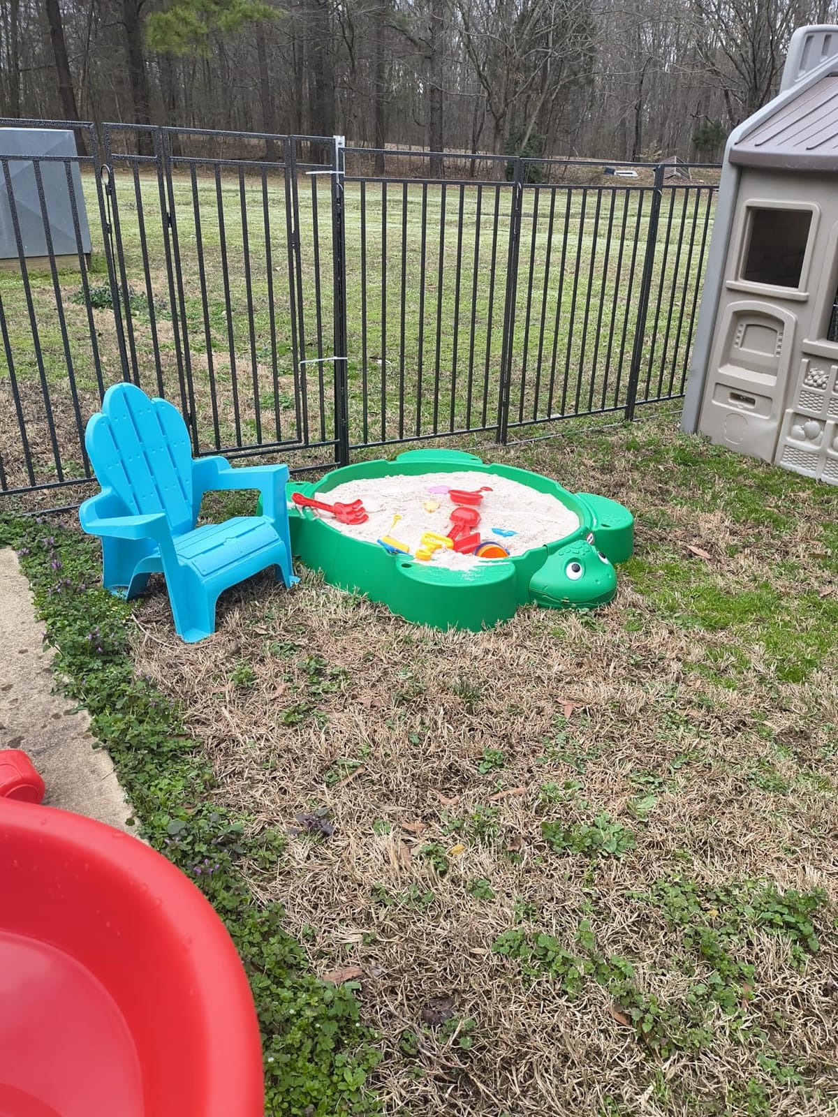 Little Tikes Turtle Sandbox, for Boys and Girls Ages 1-6 Years customer photo 2
