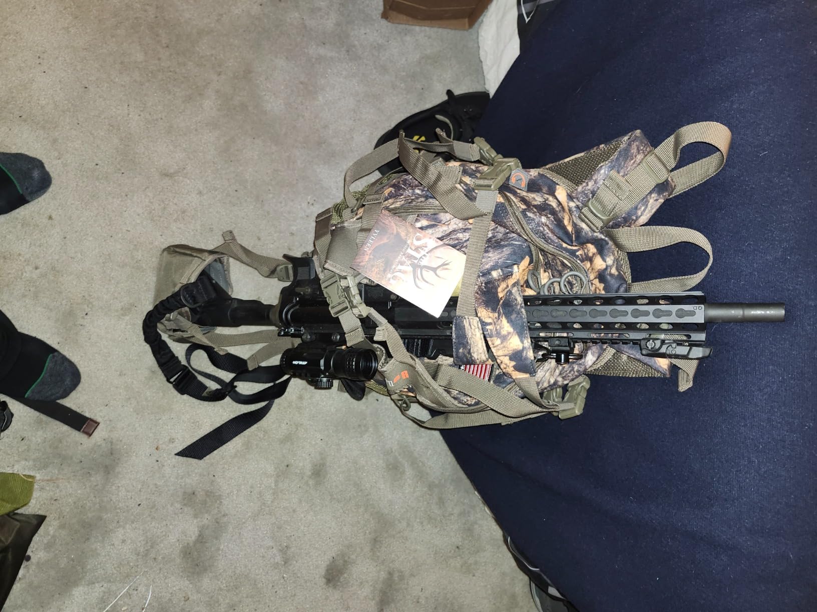 YVLEEN Hunting Backpack, Waterproof Camo Day Pack with Rifle & Bow Holder customer photo 1