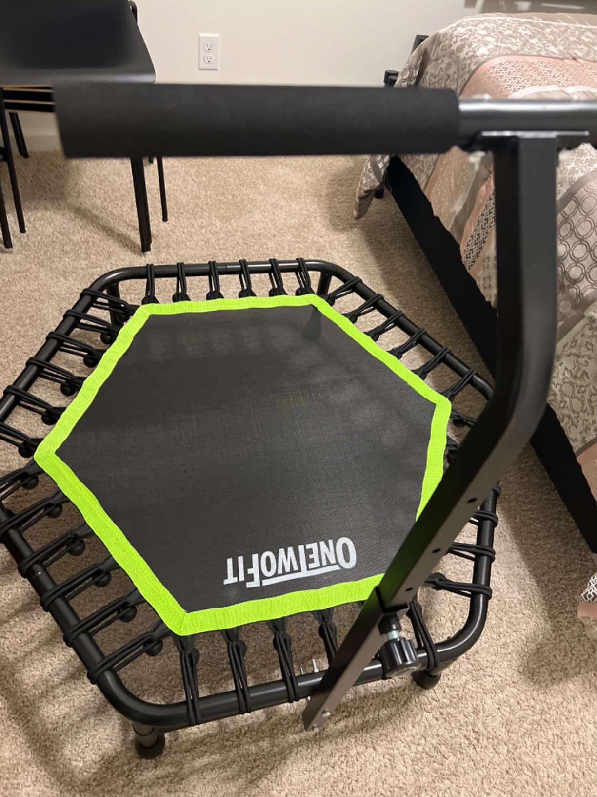 ONETWOFIT Mini Rebounder Trampoline for Adults with Bar, Adjustable Handle customer photo 2