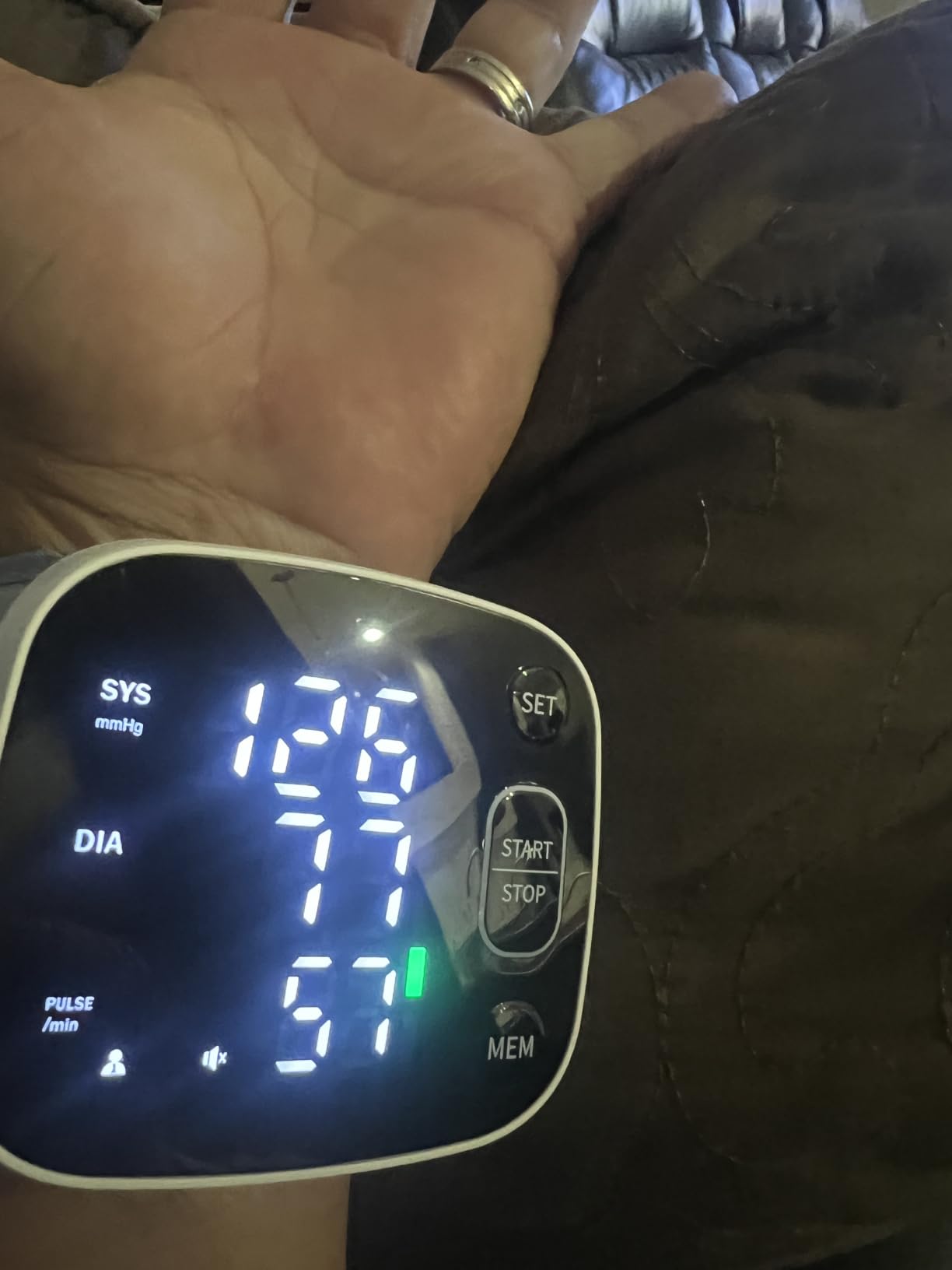 Oklar Wrist Blood Pressure Monitor, FDA Cleared Rechargeable BP Machine customer photo 1