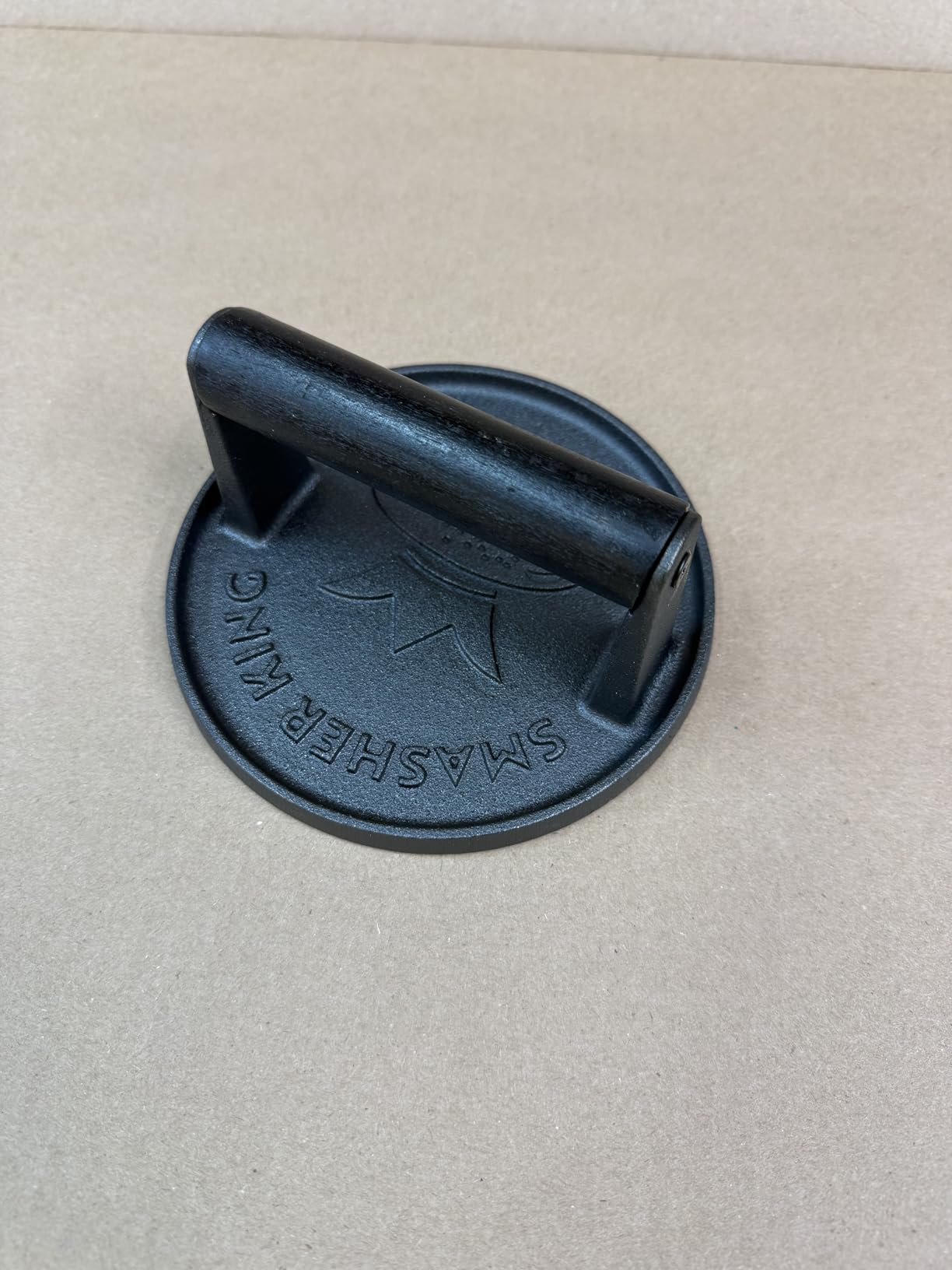 Premium Cast Iron Smash Burger Press incl. 25 Patty Paper customer photo 2