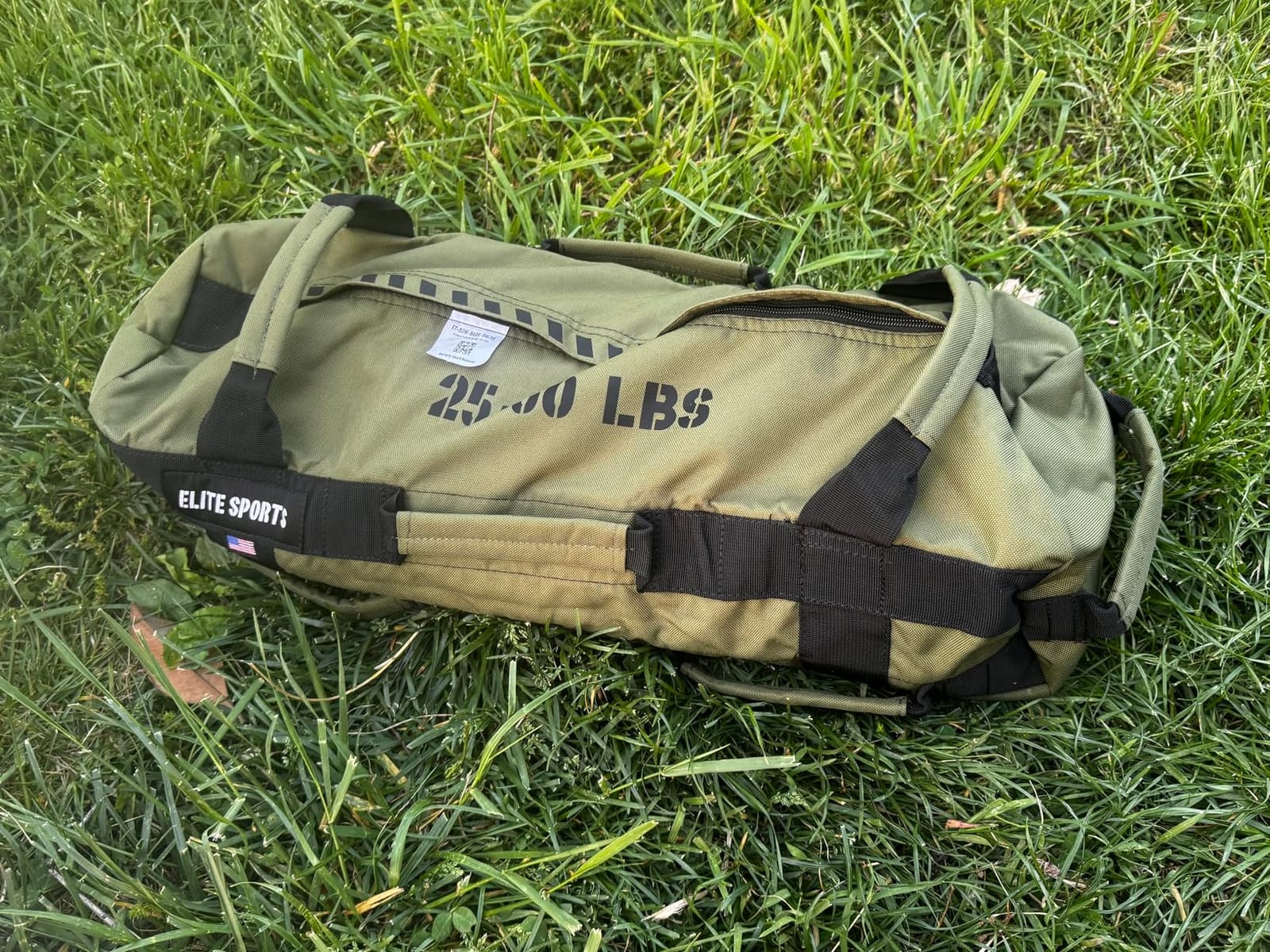 Elite Sports Workout Sandbag for Versatile, Intensive Core Muscles Fitness, Strength Training with Strategic Handle Placement (Unfilled) customer photo 2