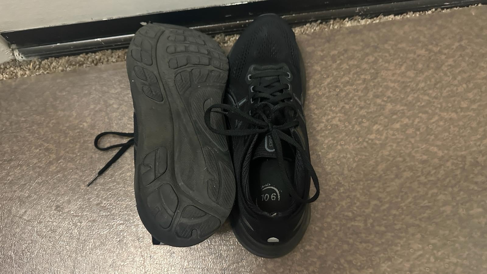 ASICS Men's Gel-Kayano 31 Running Shoes customer photo 2