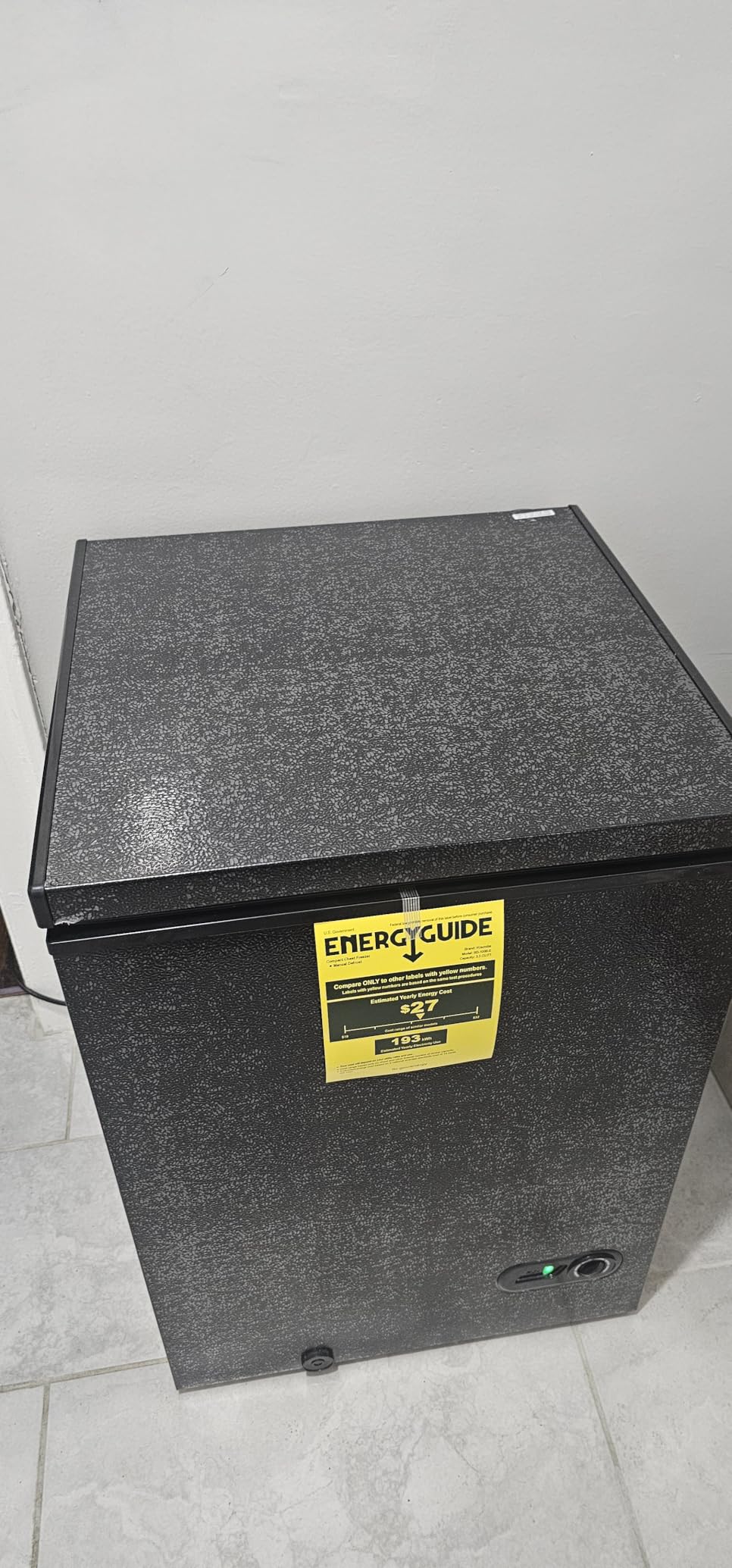Kismile 3.2 Cubic Feet Chest Freezer, Small Deep Freezer for Home, Black customer photo 2