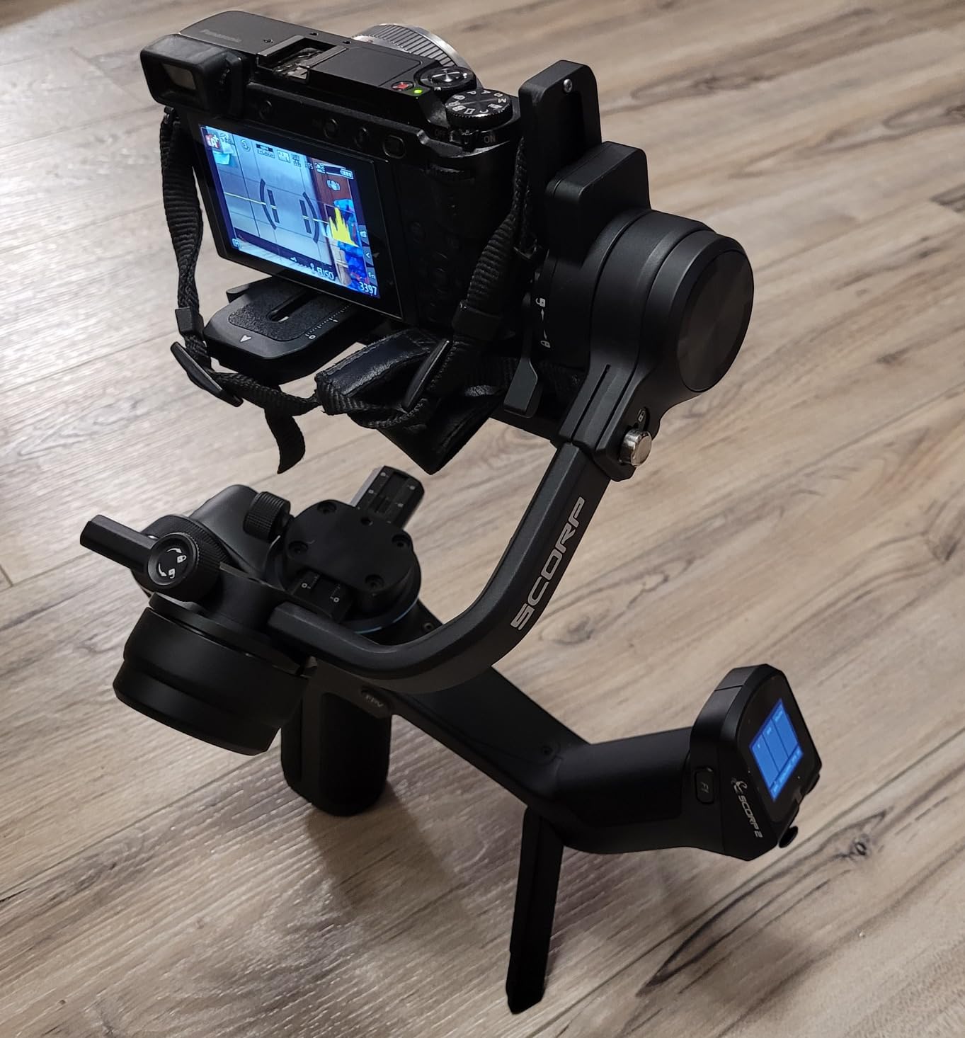 FeiyuTech SCORP 2 Gimbal Stabilizer for DSLR and Mirrorless Camera, Integrated Al Tracking Sensor, 3-Axis Camera Stabilizer for Sony Canon Panasonic Nikon, 2.5kg Payload Touch Screen Vertical Shooting customer photo 1