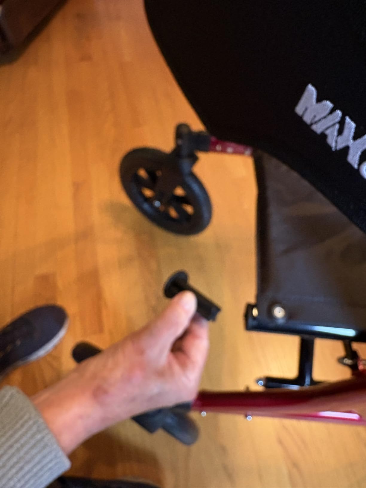 MAXWALK Walkers for Seniors, Foldable Rollator Walker with Seat & Backrest customer photo 2