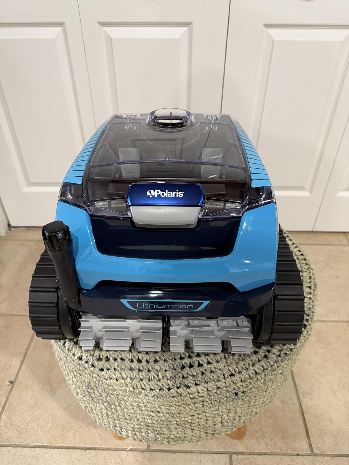 Polaris Freedom Plus Cordless Robotic Pool Cleaner for In-Ground Pools up customer photo 2