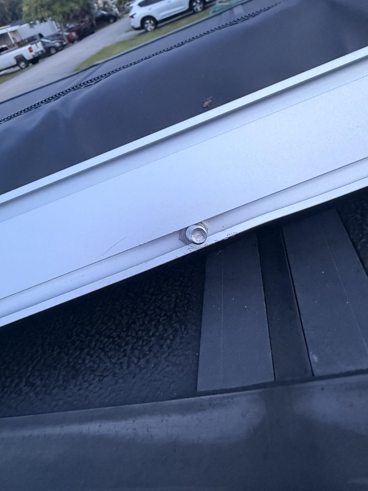VEVOR Vehicle Awning 6.6'x8.2' Roof Rack Pull-Out Sun Shade UV50+ PU3000mm, Retractable Weatherproof 4x4 Side Awning for SUV Outdoor Camping & Overland (Hardware Included), w/Waterproof Storage Bag customer photo 1