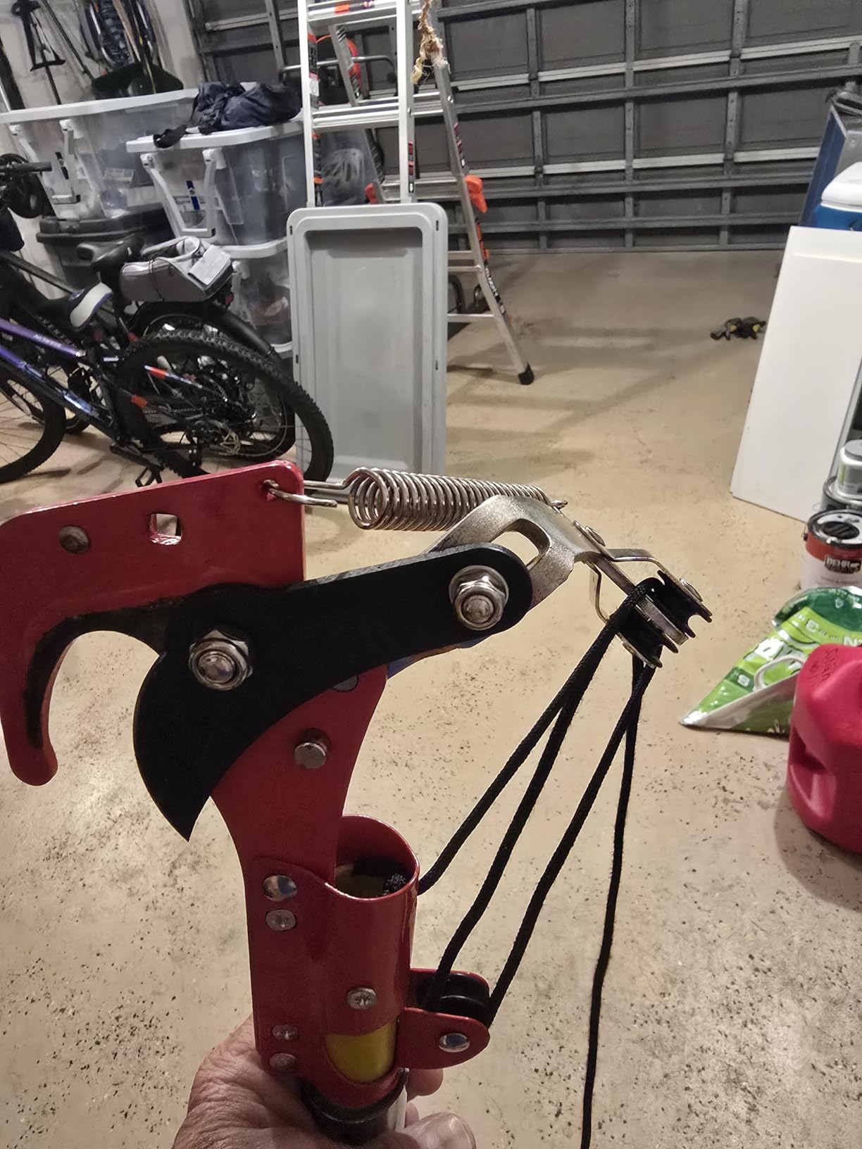7.3-27FT Extendable Long Handle Pole Saw with Blade and Branch Scissors customer photo 1