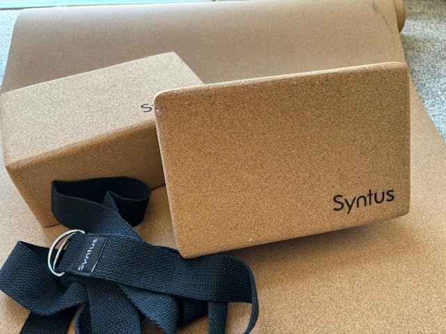 Syntus Yoga Block for Fitness, Pilates, Stretching and Toning | Natural Cork, EVA, 9x6x4 in, Eco-Friendly, Strong Support, Easy to Grip, Anti-Slip, Yoga, Pilates, Stretching Use customer photo 1