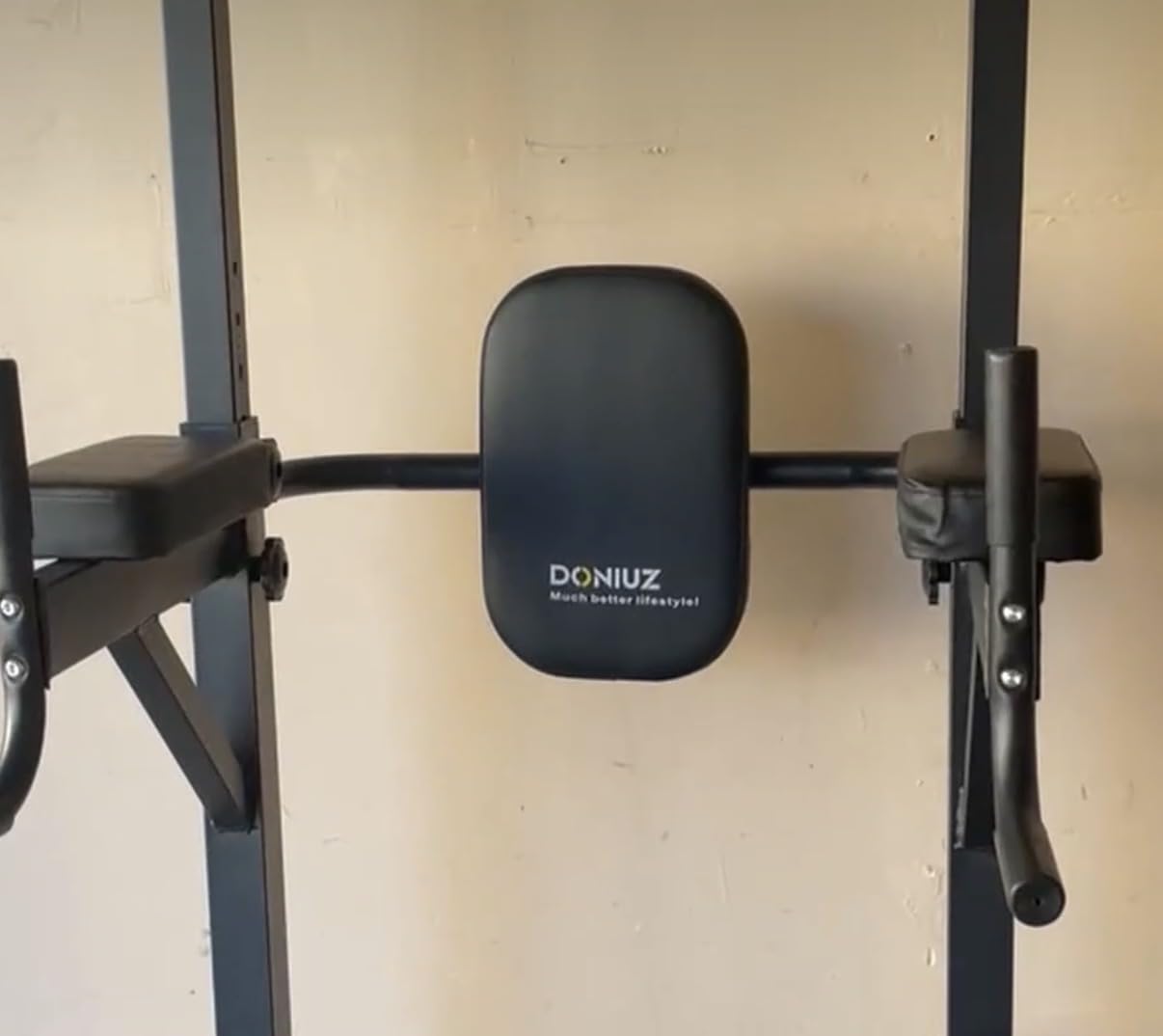 DONIUZ Power Tower Pull Up Bar and Dip Station, Multi-Function Home Gym, Strength Training Fitness Equipment, Height Adjustable customer photo 2