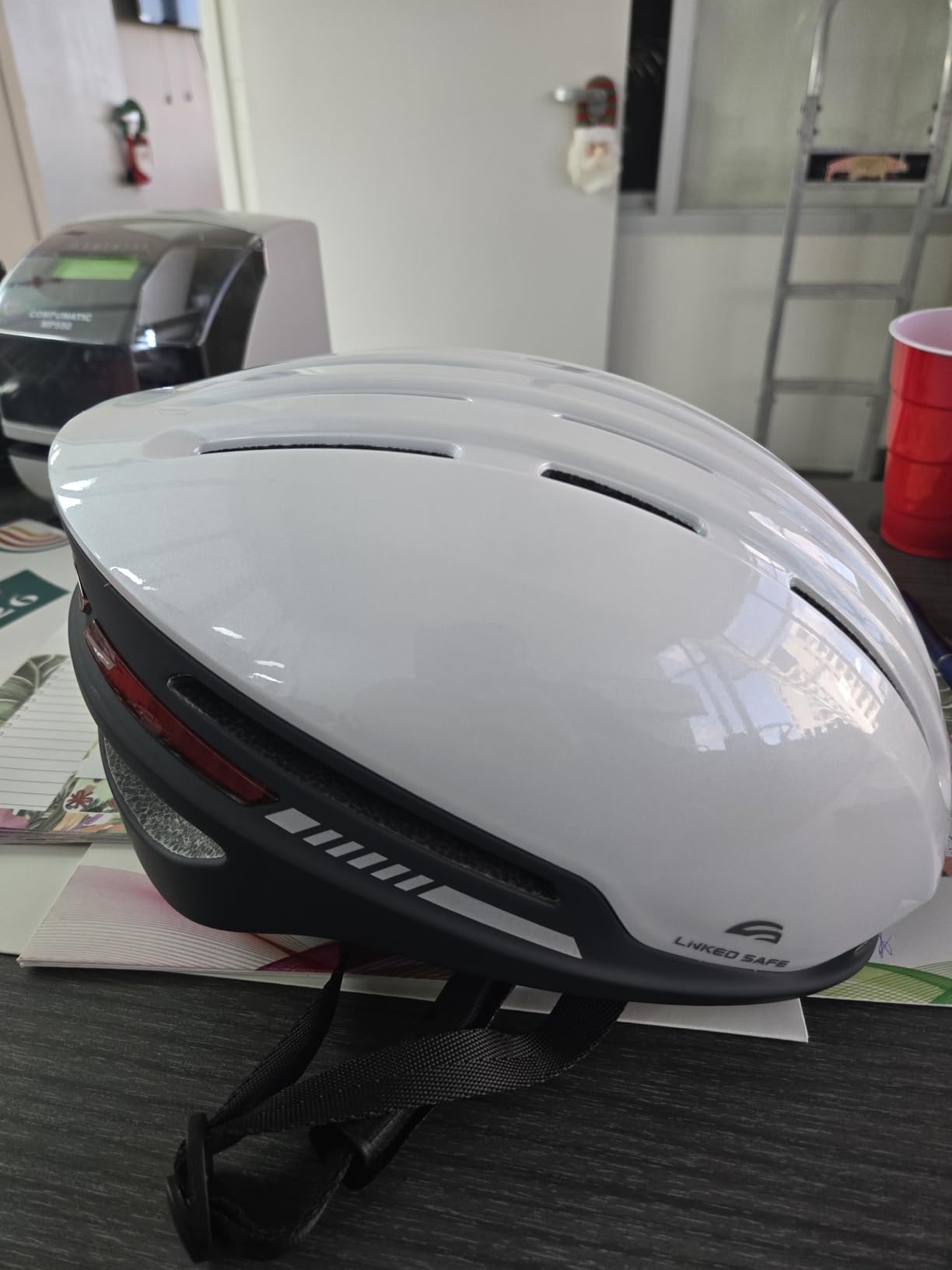 Bike Helmet with Bluetooth, Smart Bike Helmet for Adults Men Women with Built-in Speakers, Auto Brake Blinker, Front and Rear LED Turn Signals Remote Control, Smart Cycling Helmet. customer photo 1